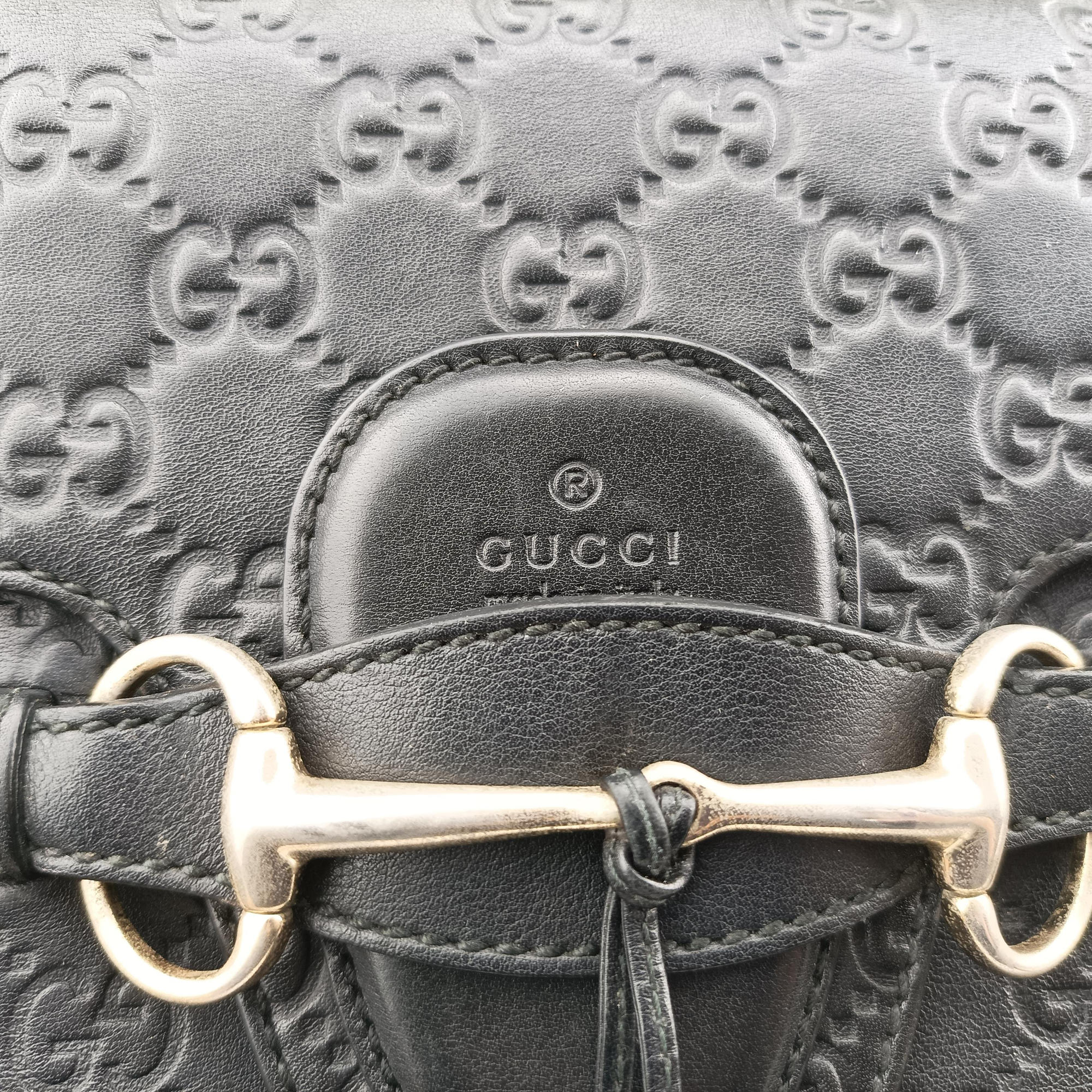 Pre-owned Gucci Emily Black Leather 295403 shoulderbag | stylenewstar