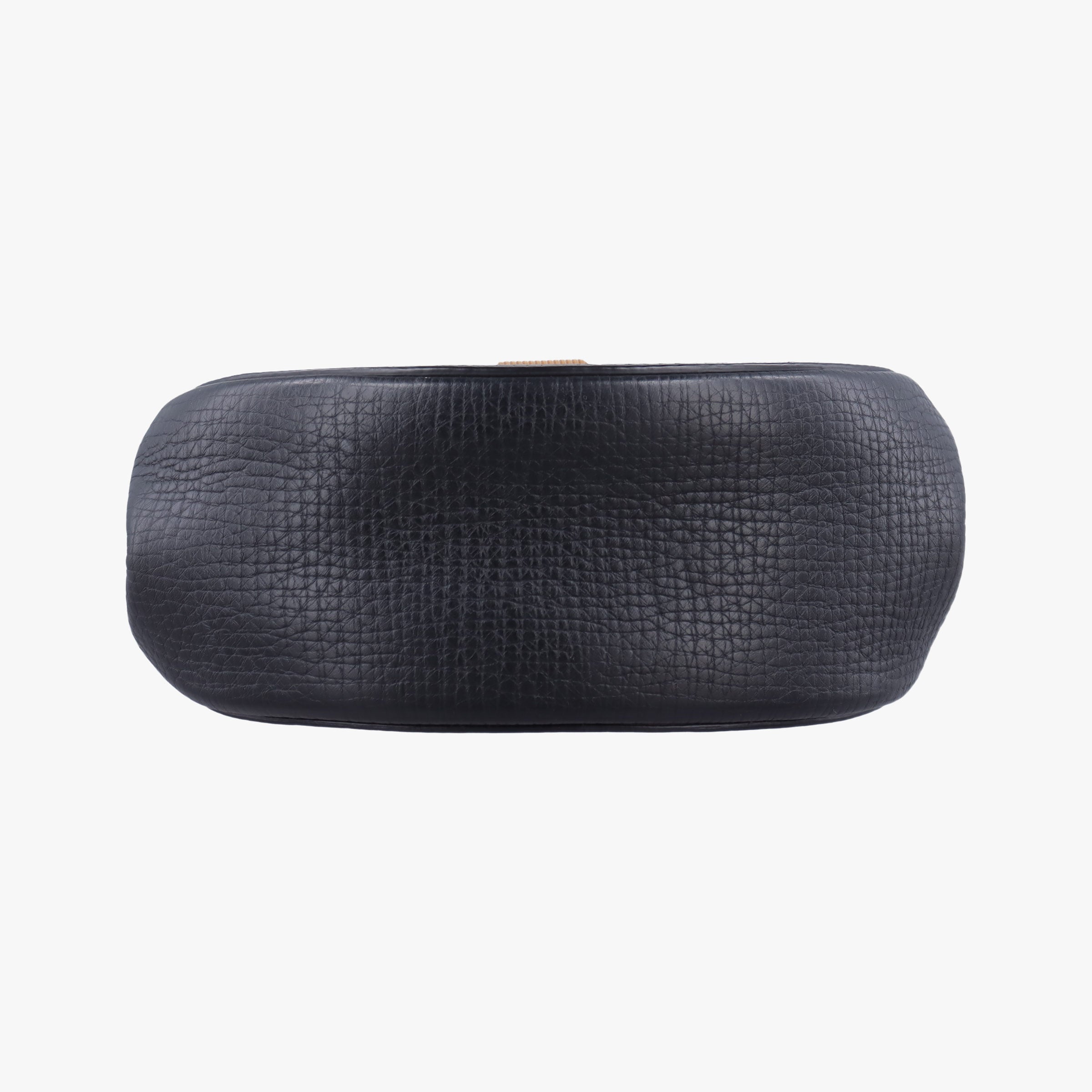 Pre-owned Bottega Veneta Palmelato Black Leather  shoulderbag | stylenewstar