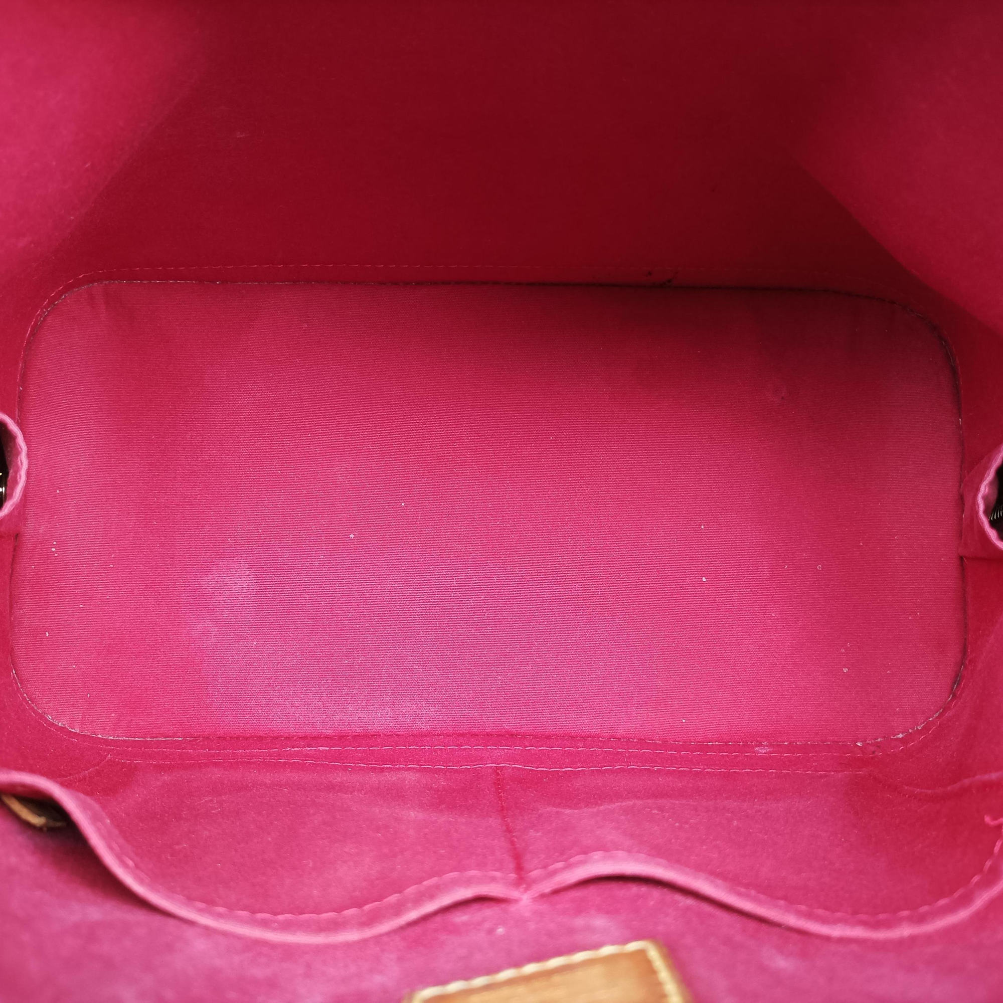 Pre-owned Louis Vuitton Alma PM pomme d'amour Vernis M90096 handbag | stylenewstar