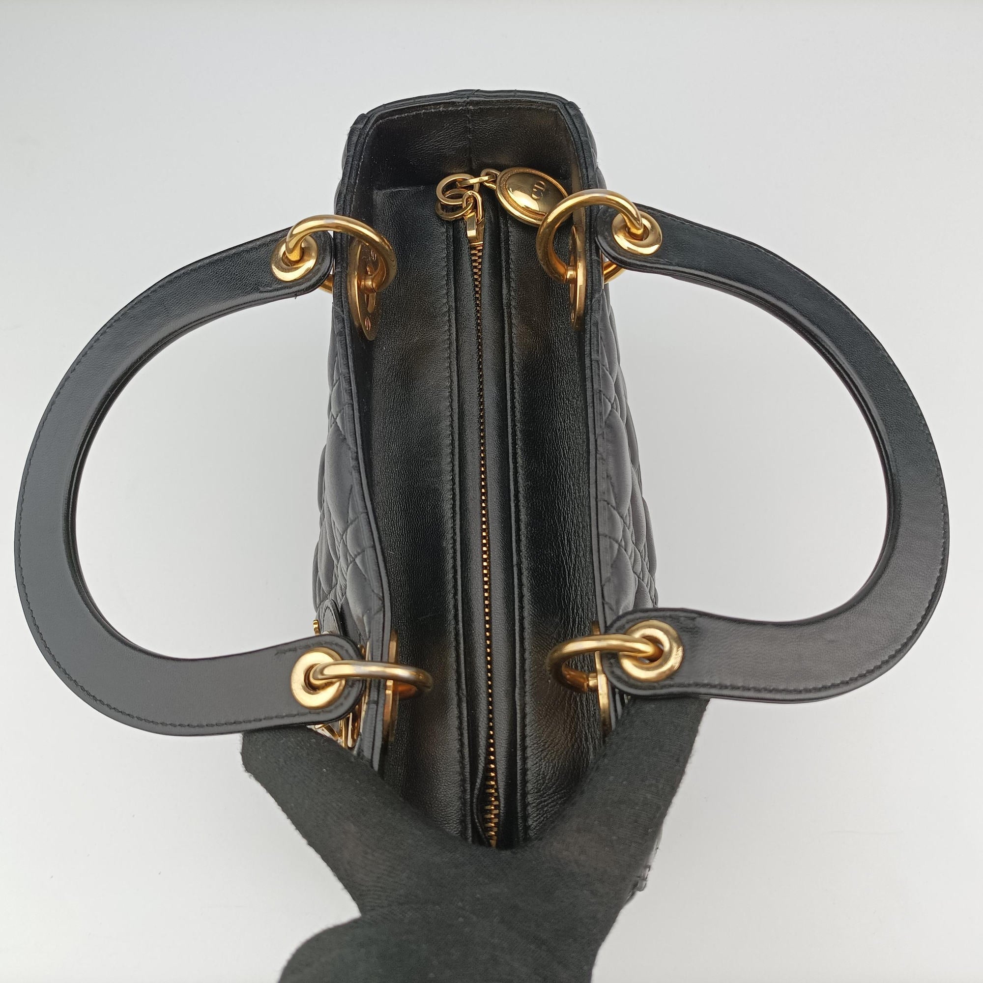 Pre-owned Christian Dior Lady Dior Black lambskin  shoulderbag | stylenewstar