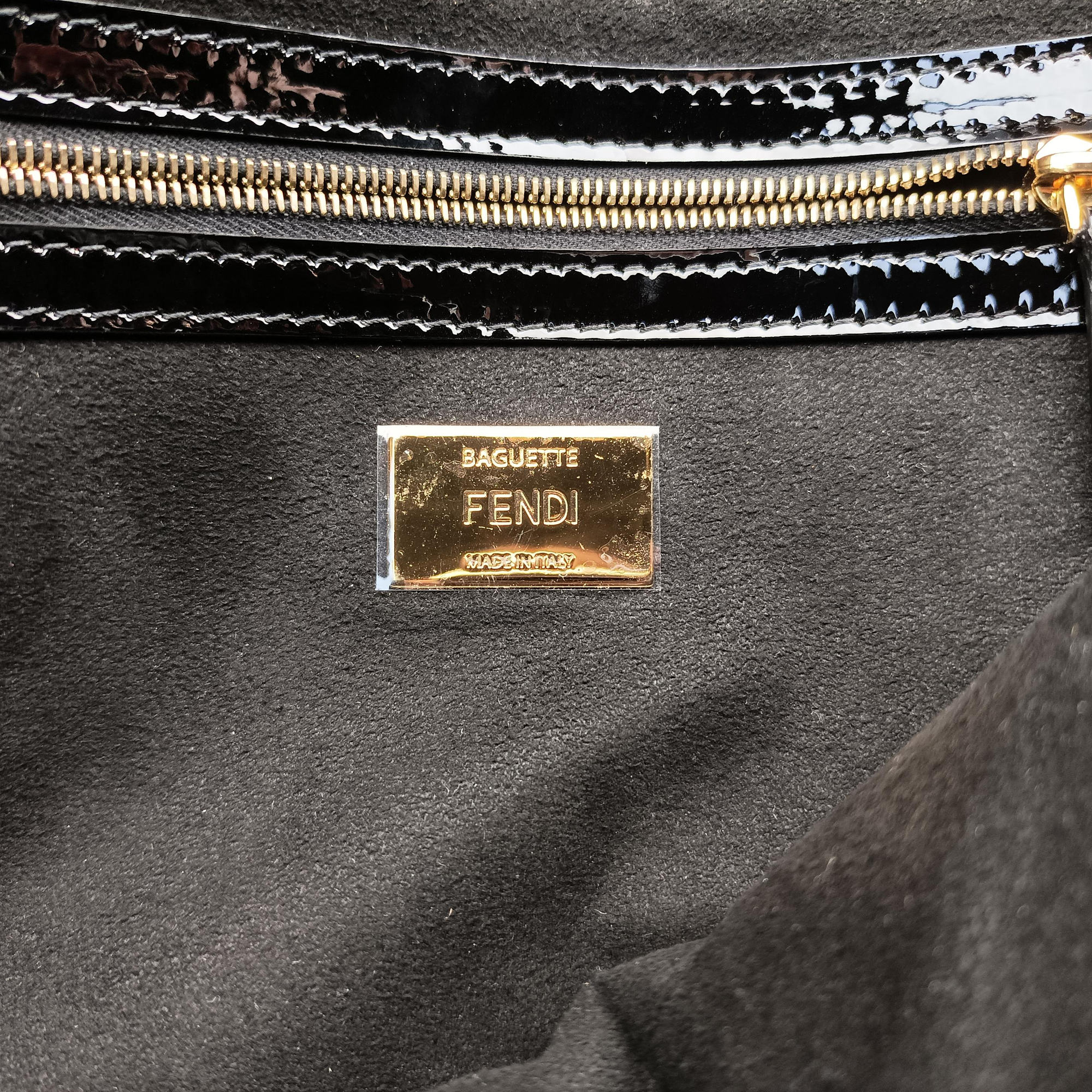 Secondhand Fendi BAGUETTE Brown×Black fur×patent 8BR771 shoulderbag | stylenewstar