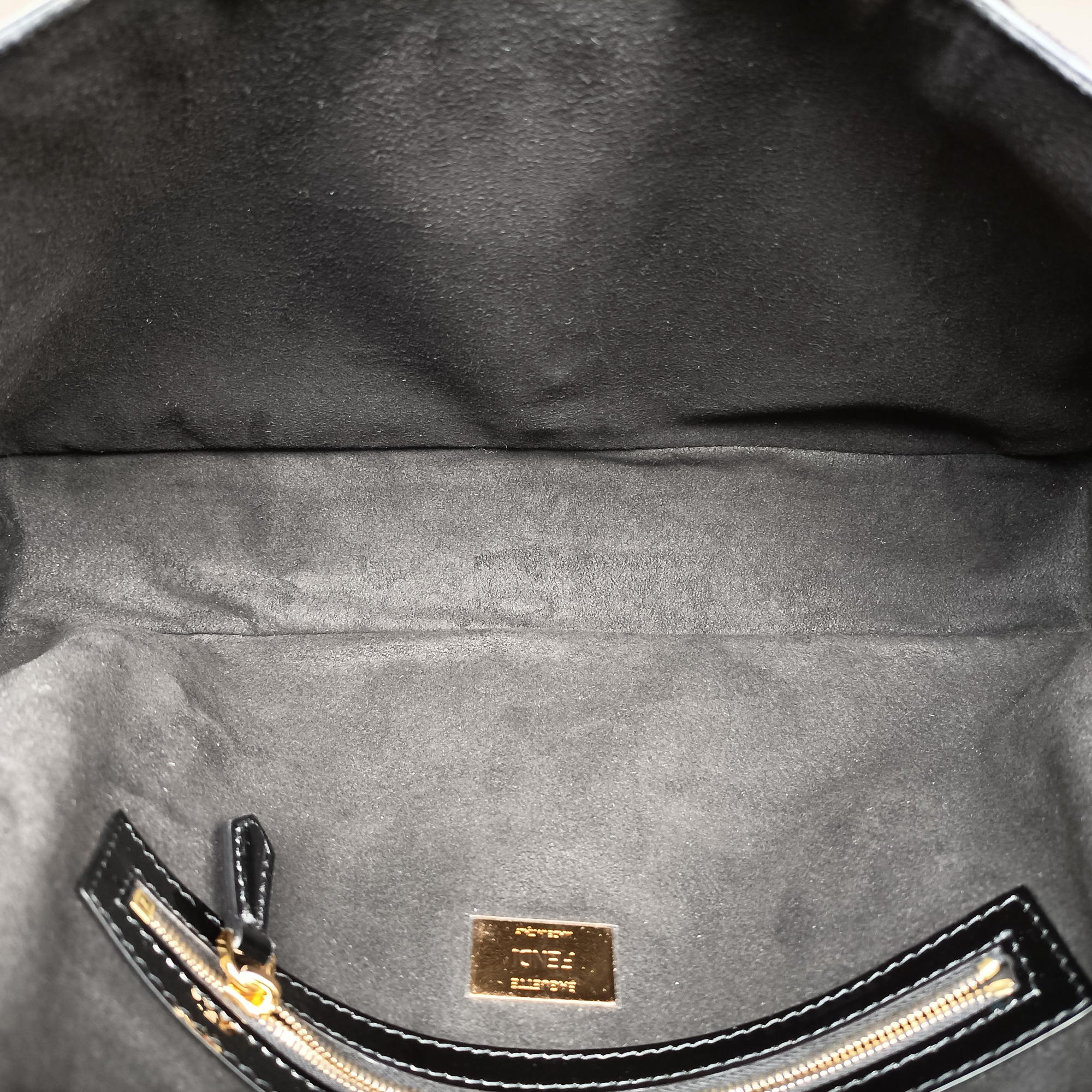 Secondhand Fendi BAGUETTE Brown×Black fur×patent 8BR771 shoulderbag | stylenewstar