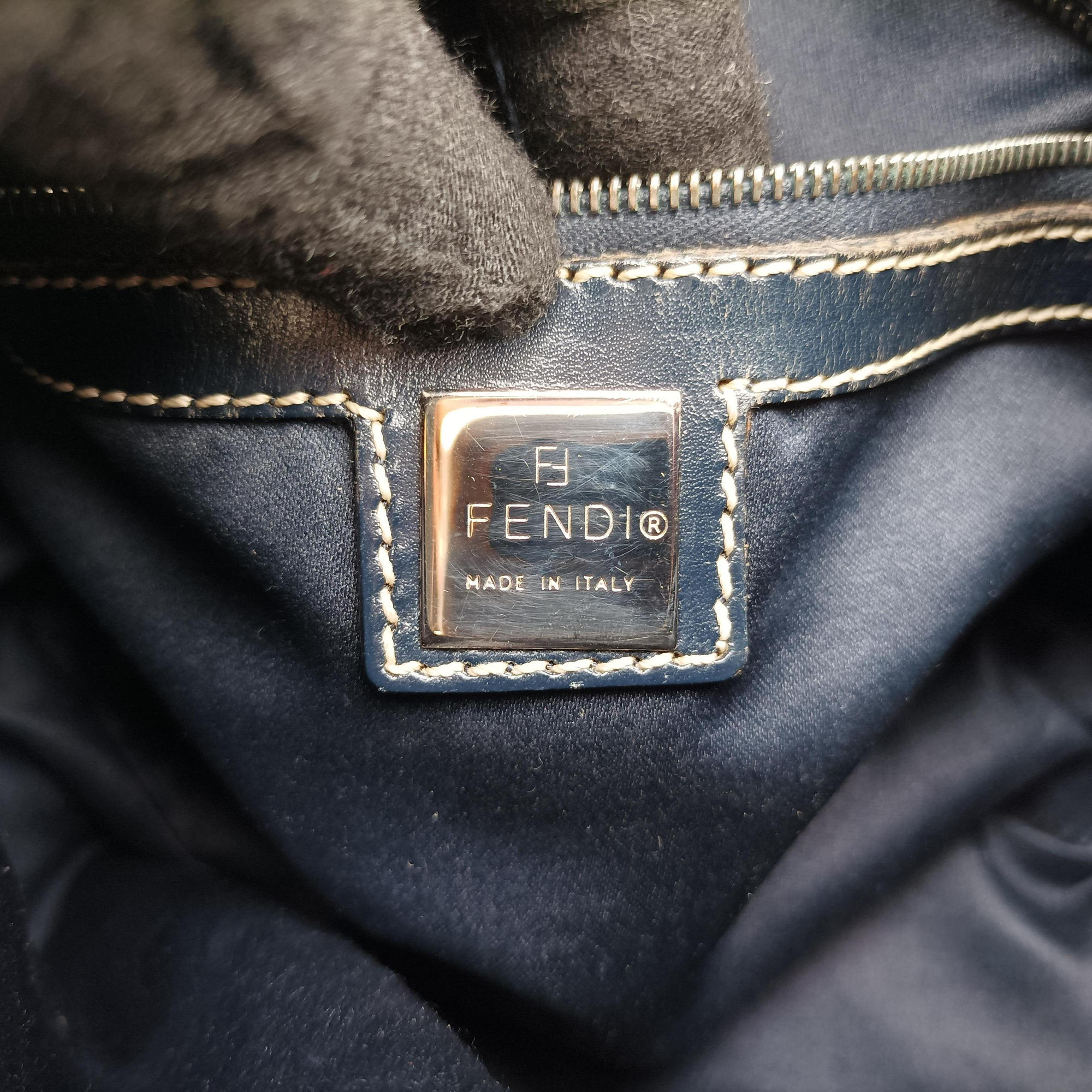 Pre-owned Fendi Zucchino Navy canvas×leather 16558 handbag | stylenewstar