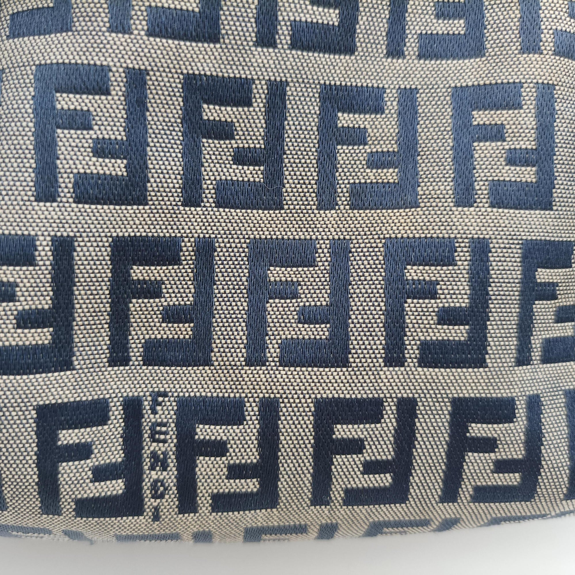 Pre-owned Fendi Zucchino Navy canvas×leather 16558 handbag | stylenewstar