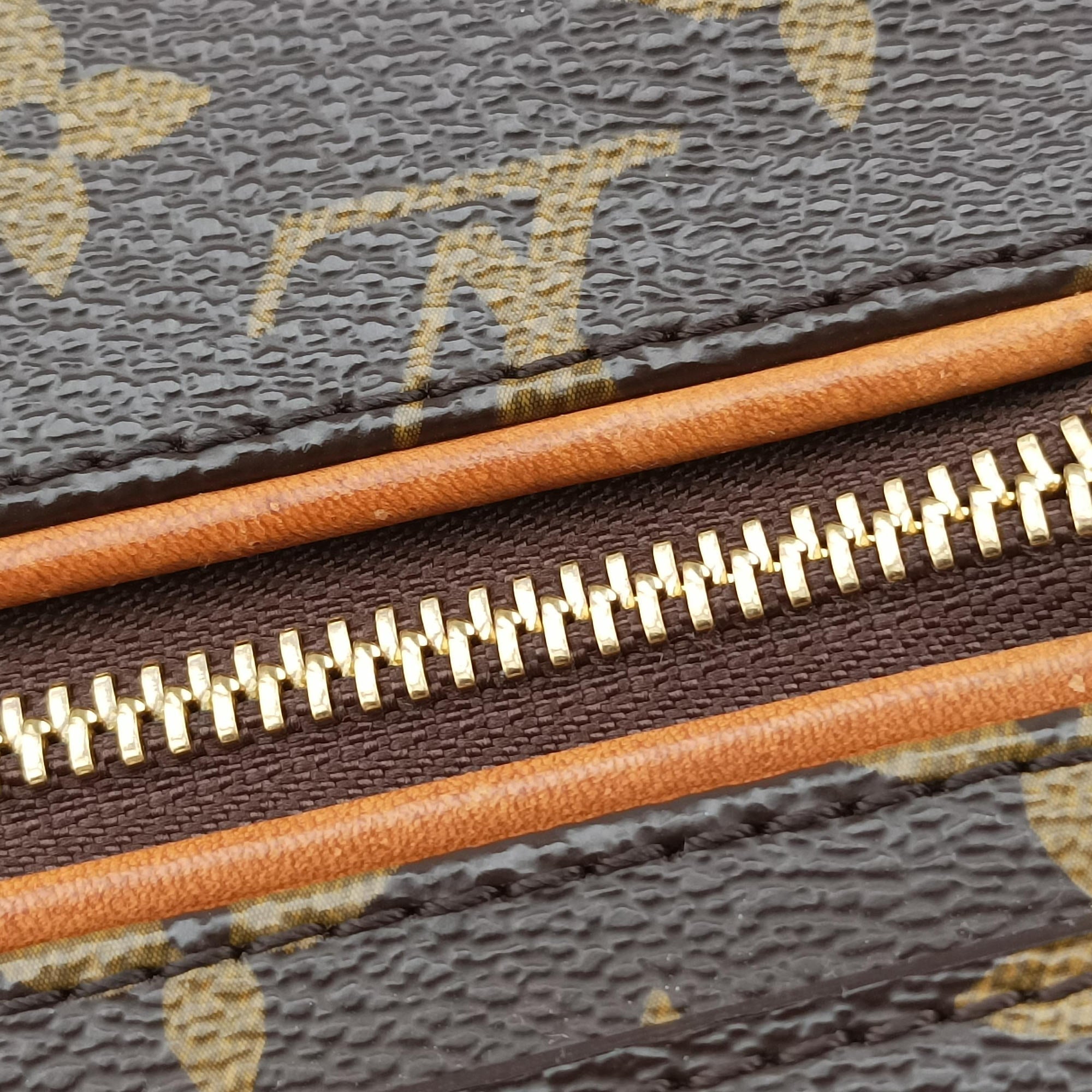 Pre-owned Louis Vuitton OLYMPE Brown×QUETSCHE Monogram Canvas×calf leather M40926 handbag | stylenewstar