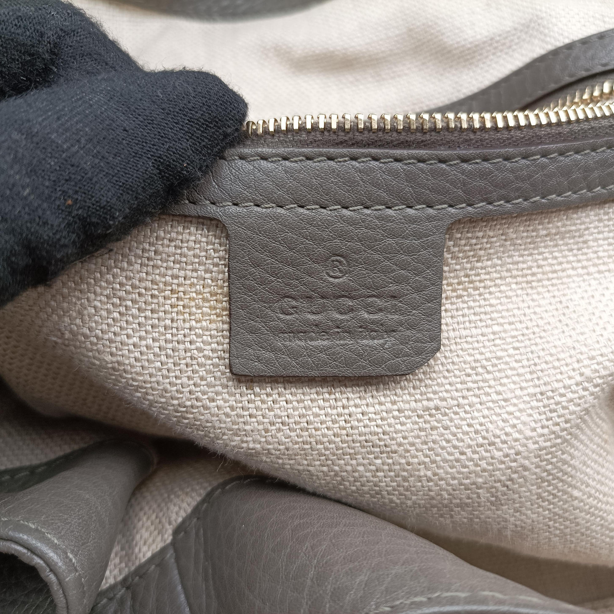 Secondhand Gucci Greenwich Medium Grey Leather 268747 handbag | stylenewstar