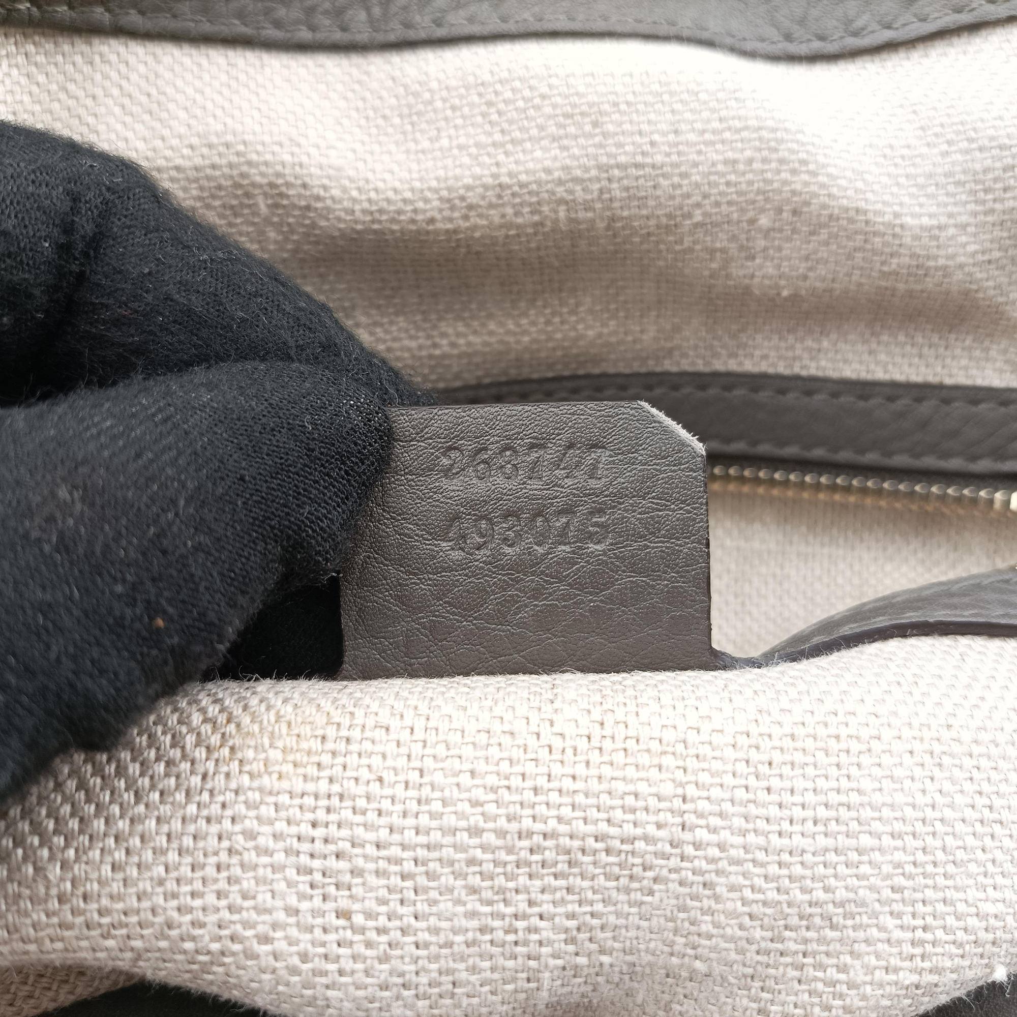 Secondhand Gucci Greenwich Medium Grey Leather 268747 handbag | stylenewstar