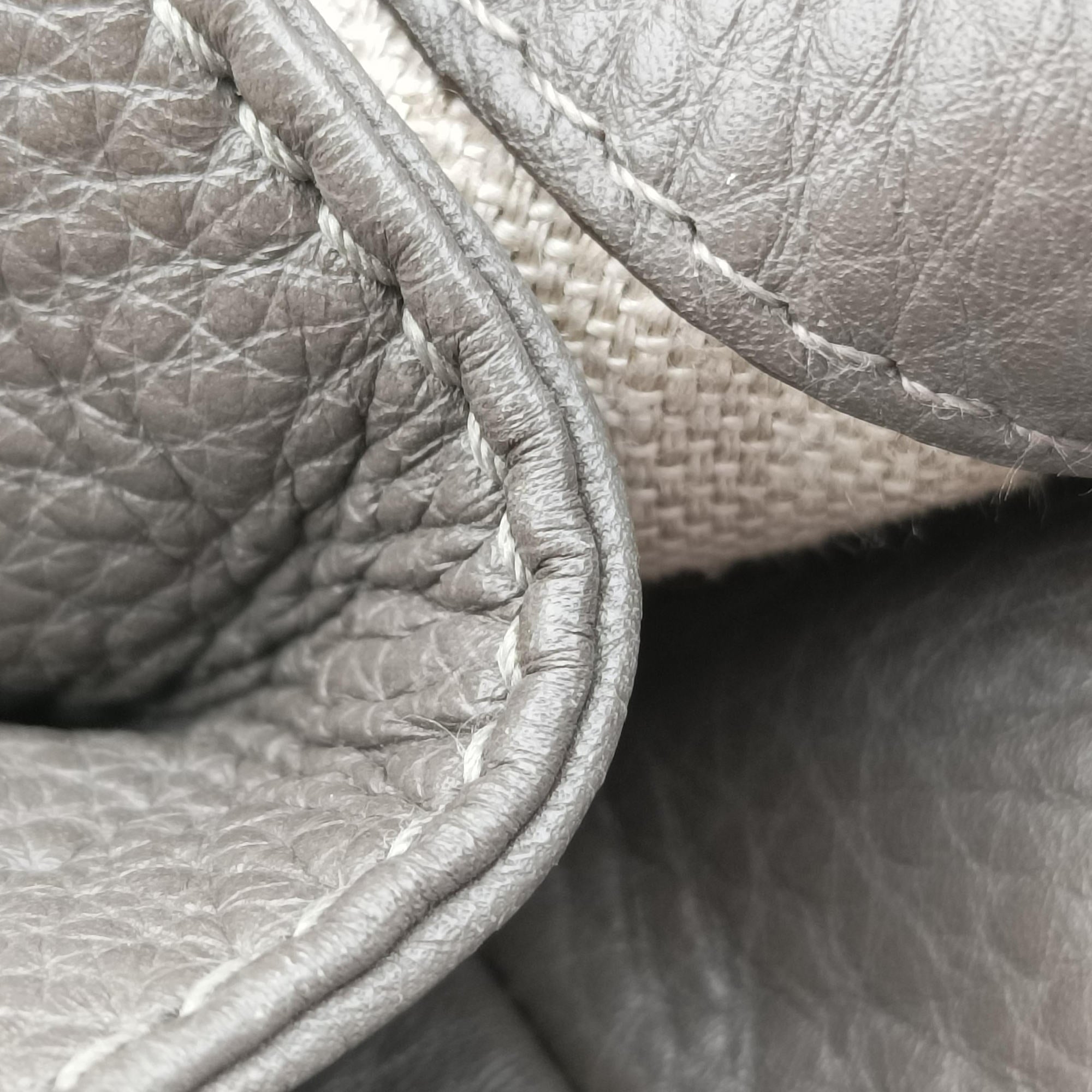 Secondhand Gucci Greenwich Medium Grey Leather 268747 handbag | stylenewstar