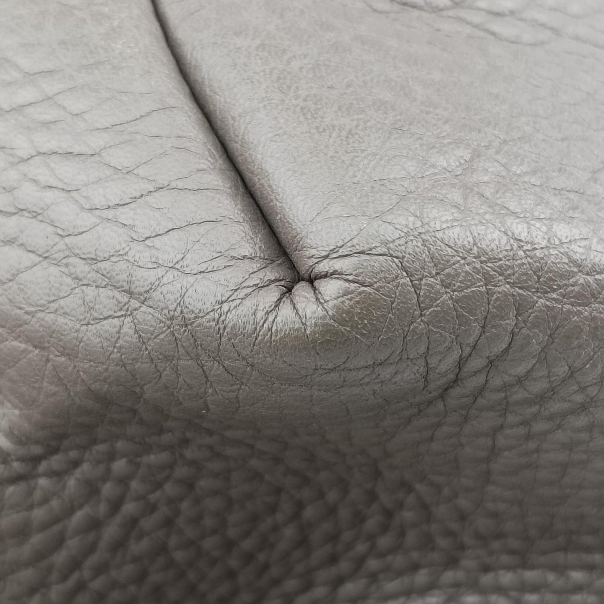 Secondhand Gucci Greenwich Medium Grey Leather 268747 handbag | stylenewstar
