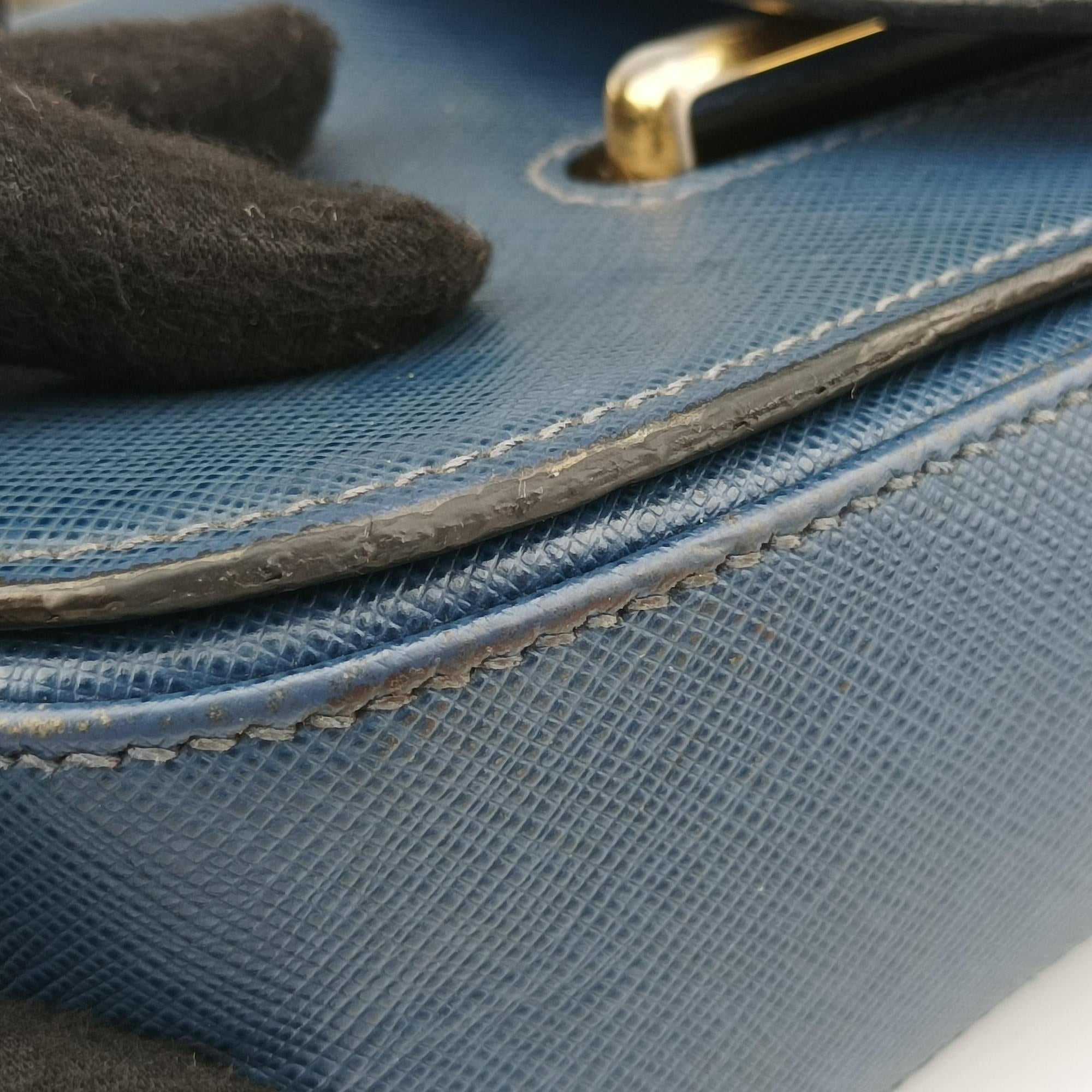 Vintage Prada Sidonie Blue SAFFIANO　Leather 1BD219 shoulderbag | stylenewstar