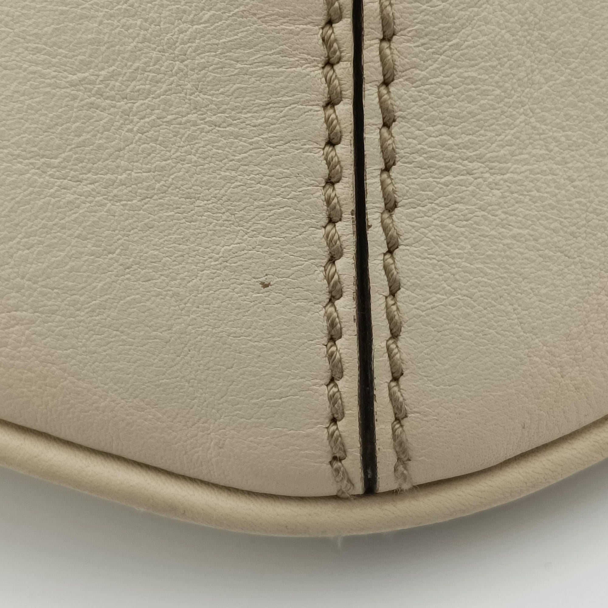 Pre-owned Gucci Bamboo White Leather 169961 shoulderbag | stylenewstar
