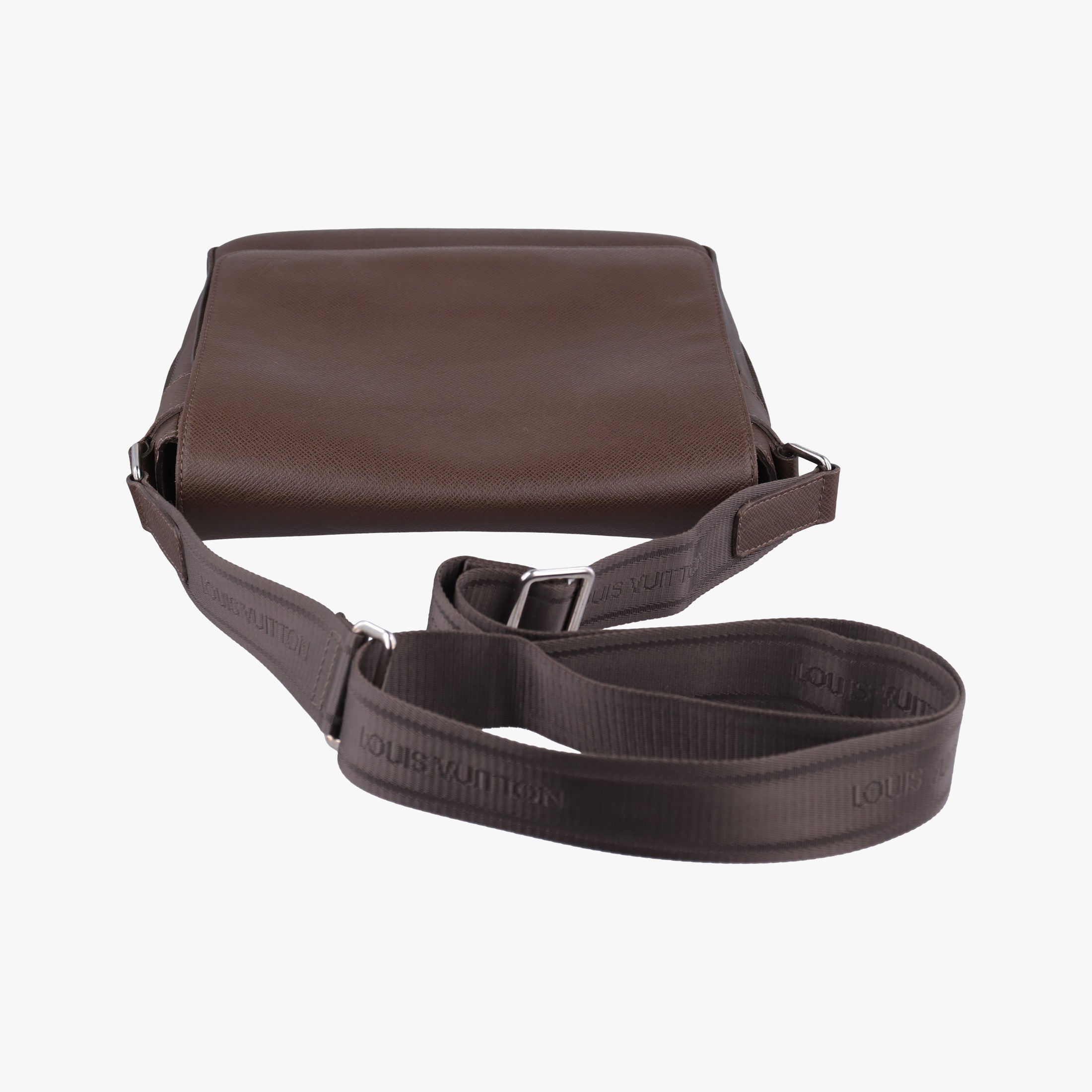 Pre-owned Louis Vuitton Roman MM Brown Taiga M32852 shoulderbag | stylenewstar