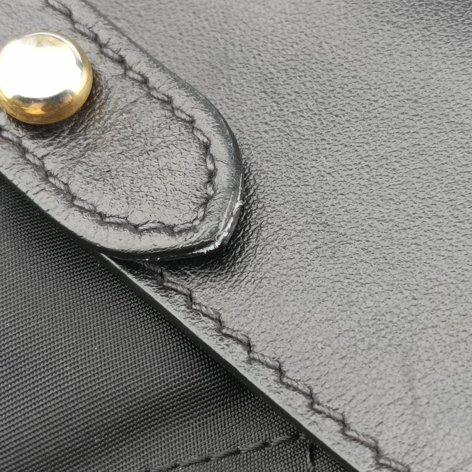 Pre-owned Prada Corsaire Black Nylon × Leather 1BD050 shoulderbag | stylenewstar