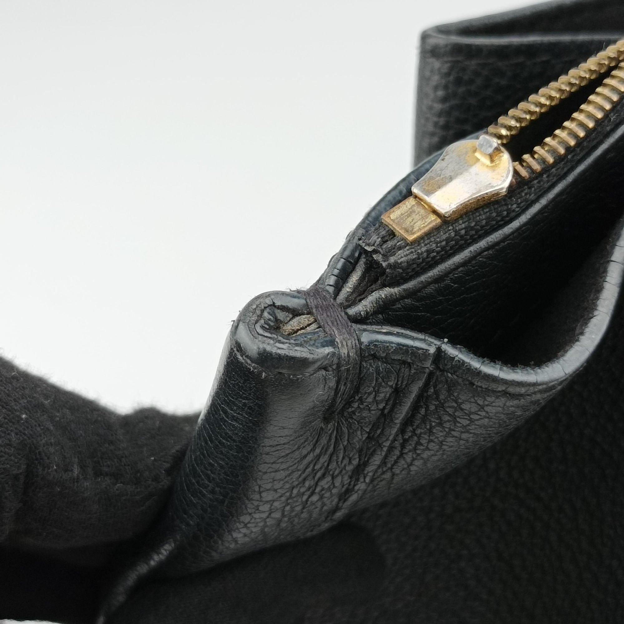 Pre-owned Louis Vuitton Rock Meto Black leather M54569 handbag | stylenewstar