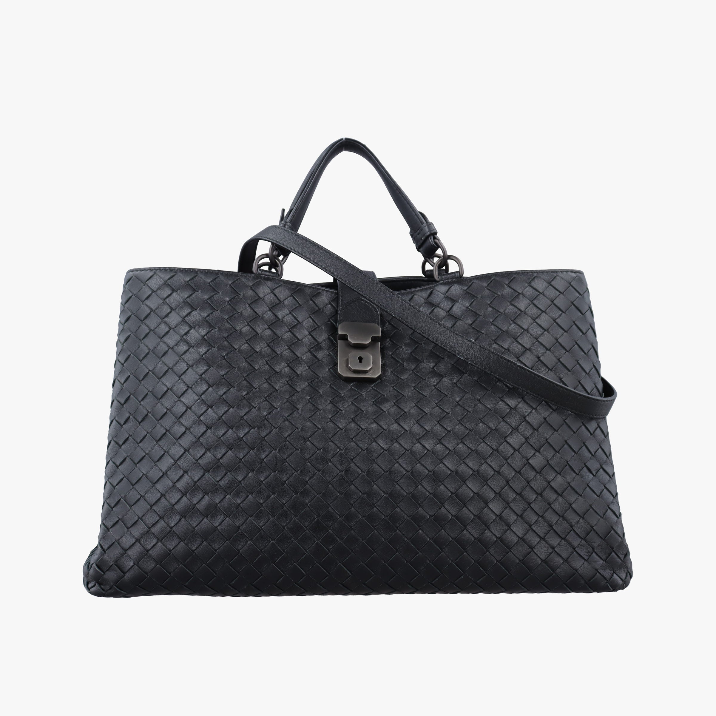 Pre-owned Bottega Veneta Roma Intrecciato Black lambskin  shoulderbag | stylenewstar