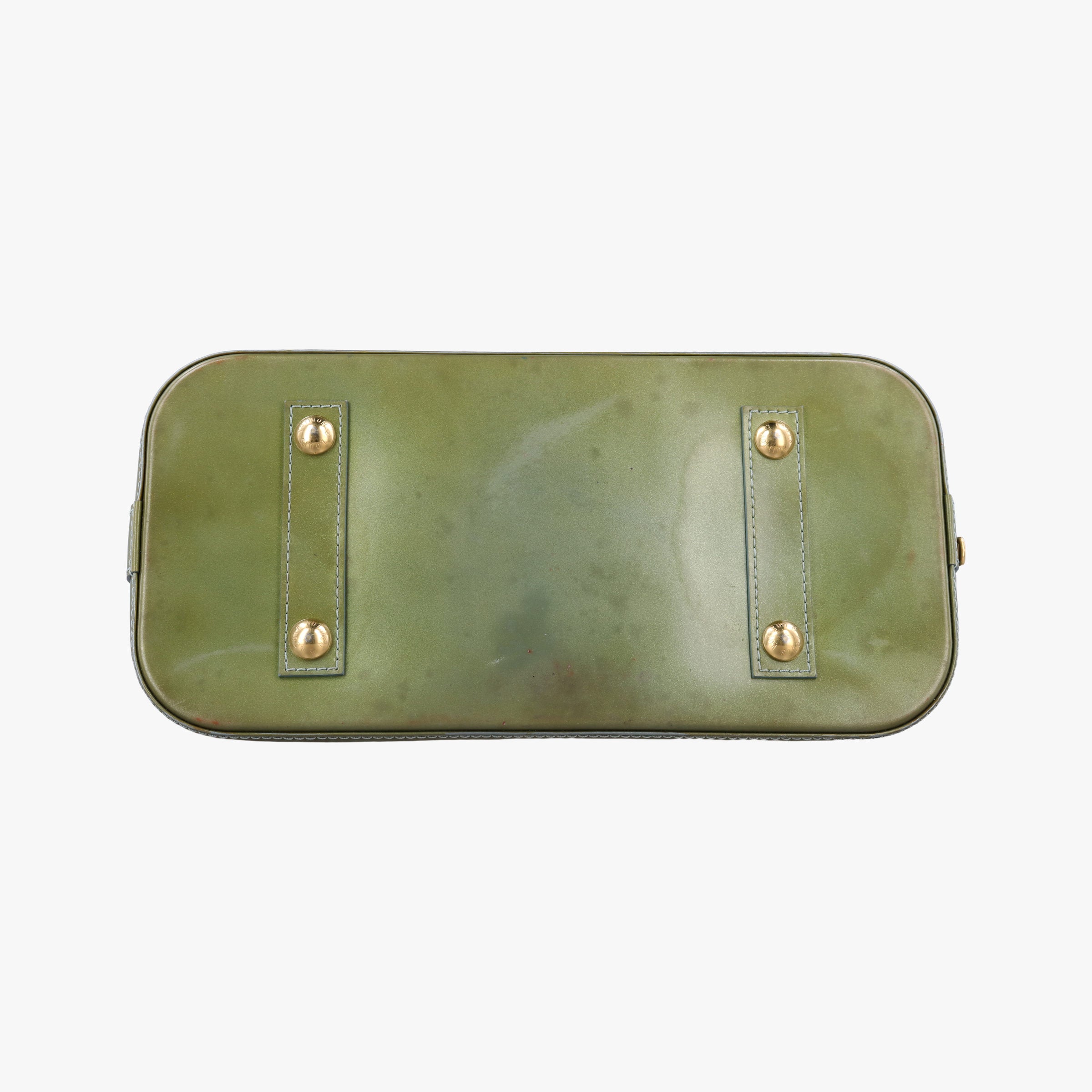 Pre-owned Louis Vuitton ALMA PM Green Vernis M91613 handbag | stylenewstar
