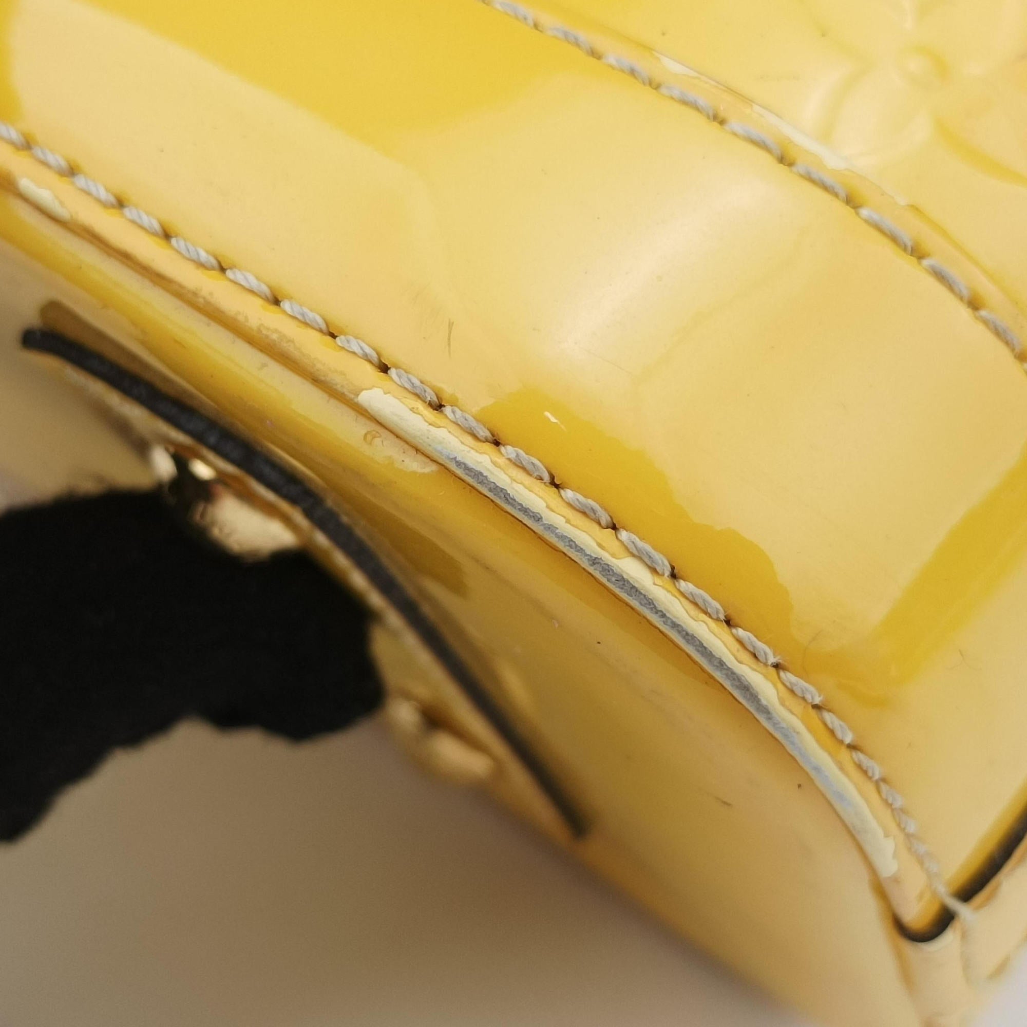 Pre-owned Louis Vuitton Alma BB Citrine Vernis M90104 shoulderbag | stylenewstar