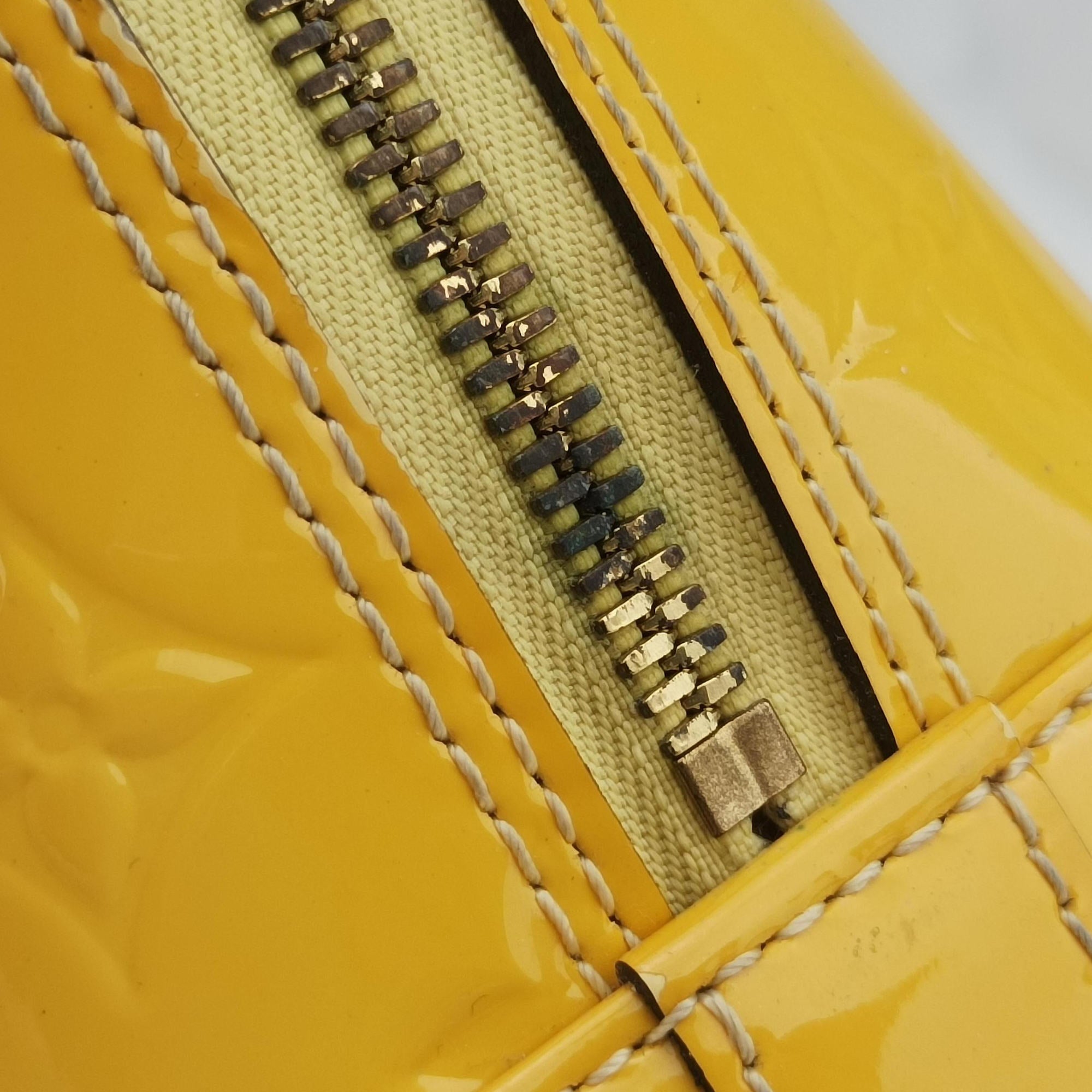 Pre-owned Louis Vuitton Alma BB Citrine Vernis M90104 shoulderbag | stylenewstar