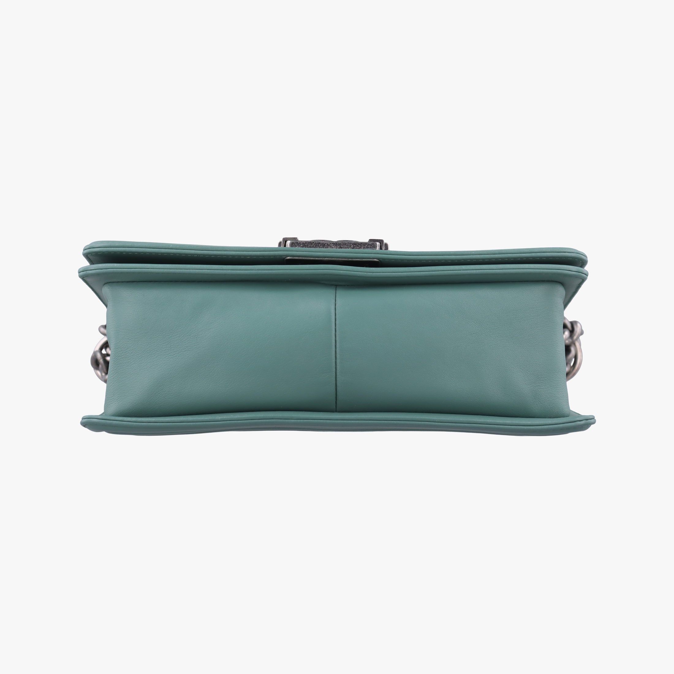 Pre-owned Chanel BOY CHANEL Green Leather A67086 shoulderbag | stylenewstar