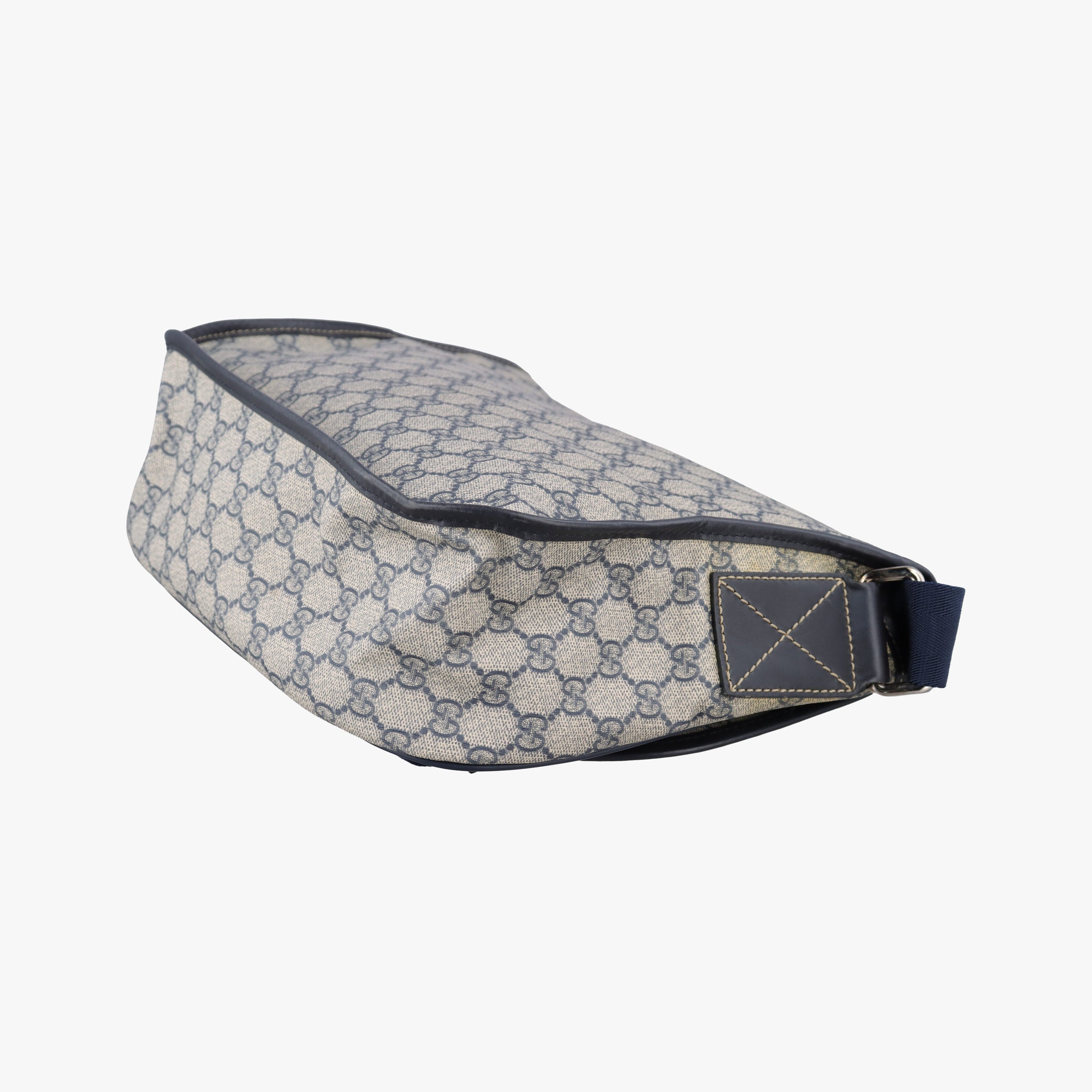 Vintage Gucci GG Plus Messenger beige×navy PVC coated canvas×Leather 201732 shoulderbag | stylenewstar