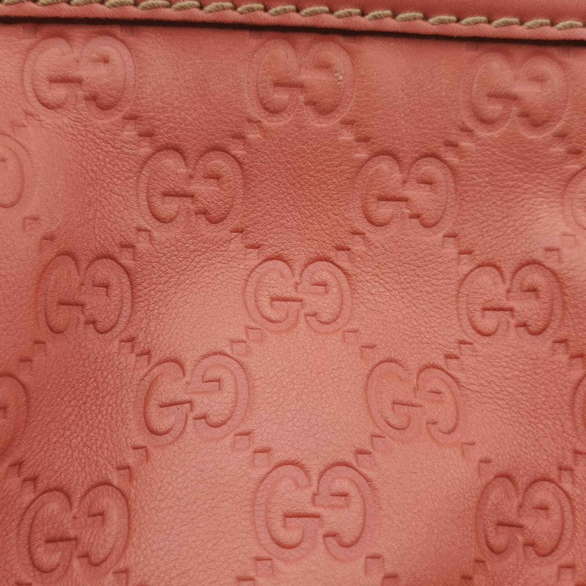 Pre-owned Gucci Sukey Coral Pink Leather 247902 handbag | stylenewstar