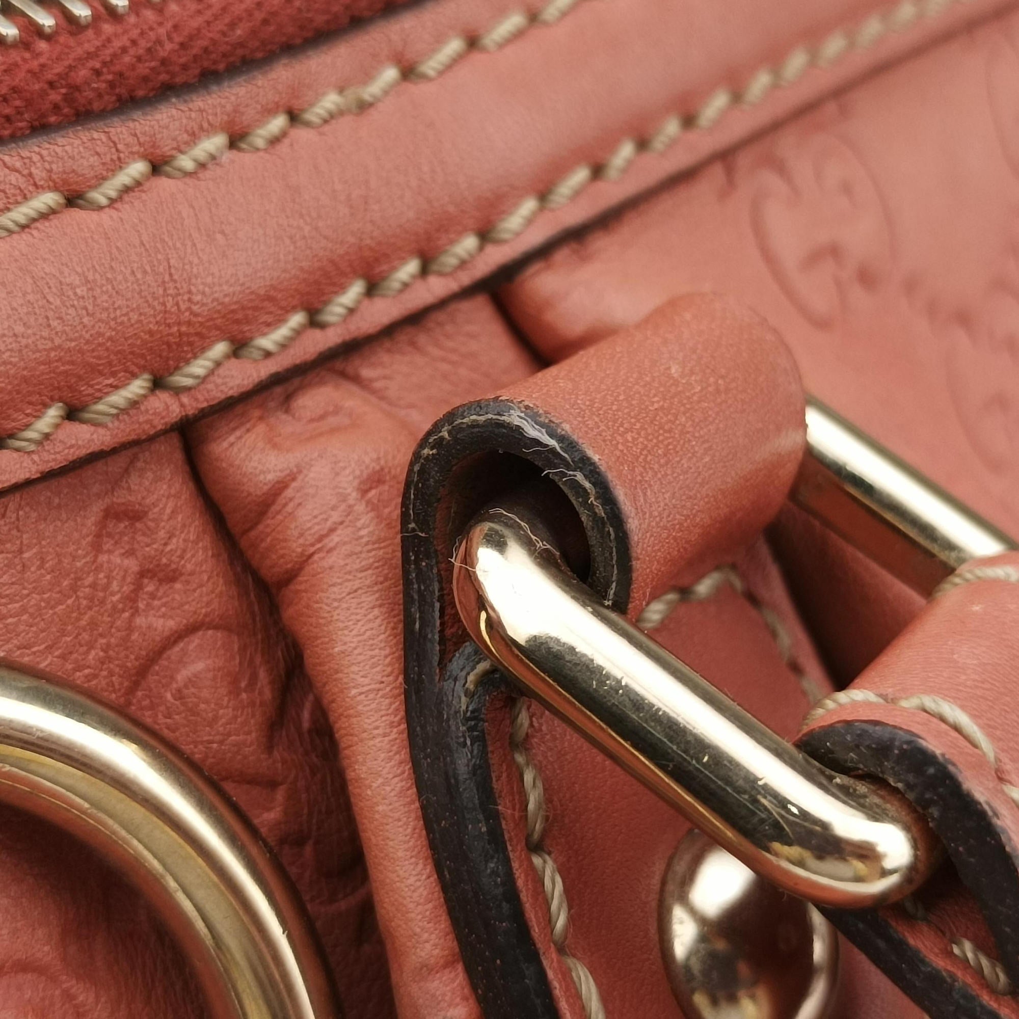 Pre-owned Gucci Sukey Coral Pink Leather 247902 handbag | stylenewstar