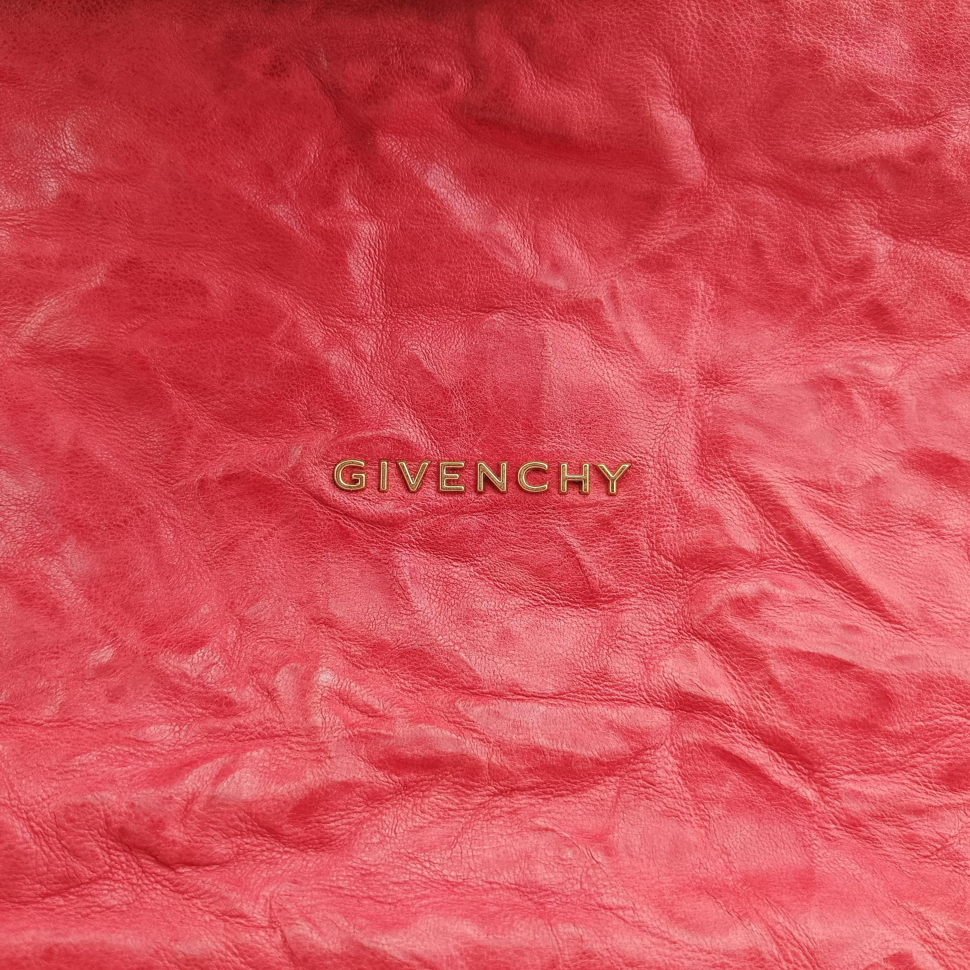 Pre-owned Givenchy Pandora Red Leather  shoulderbag | stylenewstar