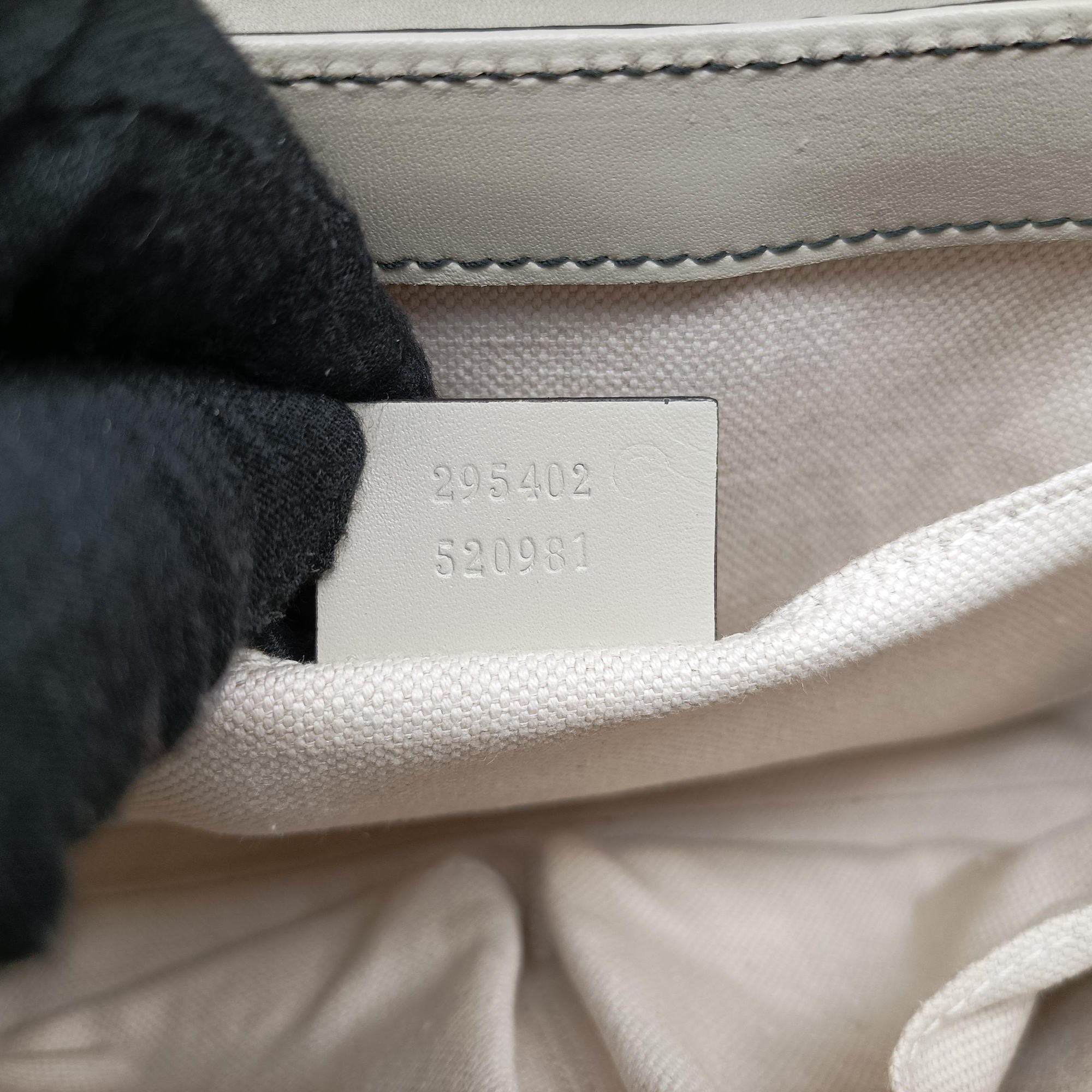 Pre-owned Gucci Emily white x beige canvas×leather 295402 shoulderbag | stylenewstar