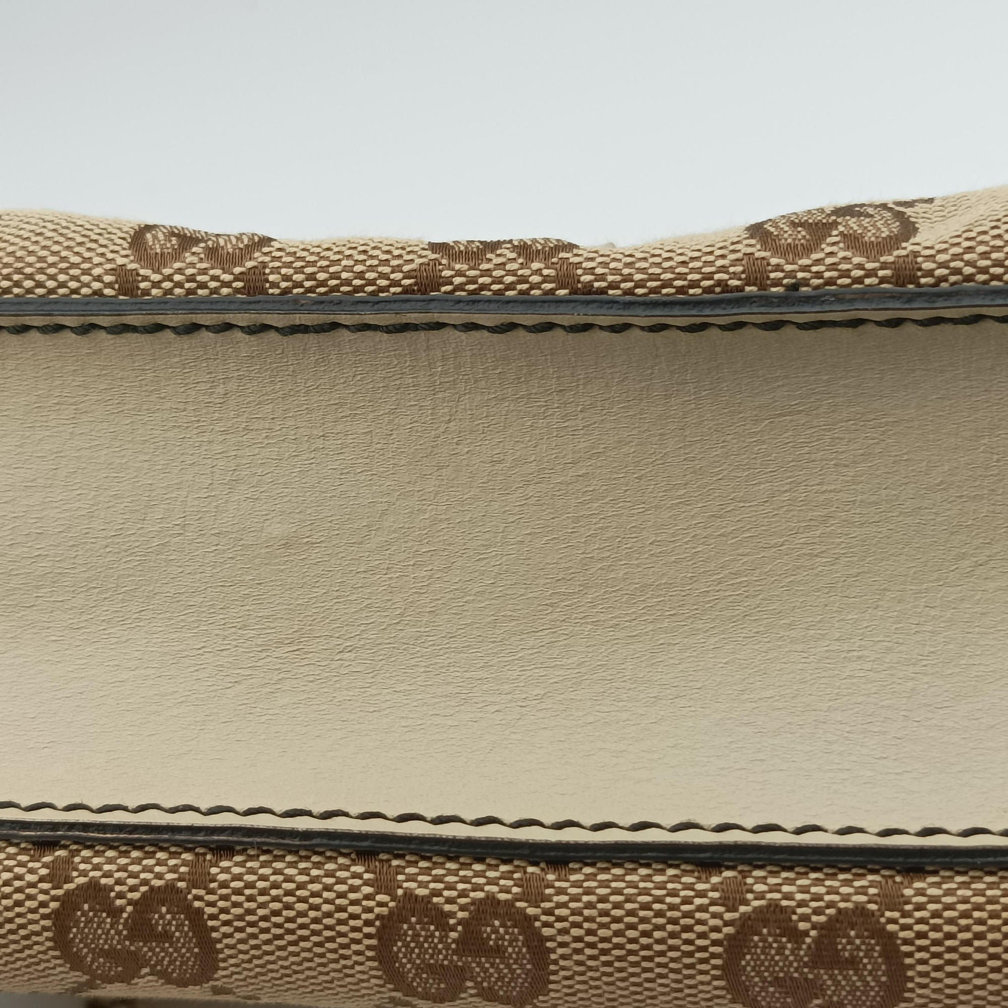 Pre-owned Gucci Emily white x beige canvas×leather 295402 shoulderbag | stylenewstar