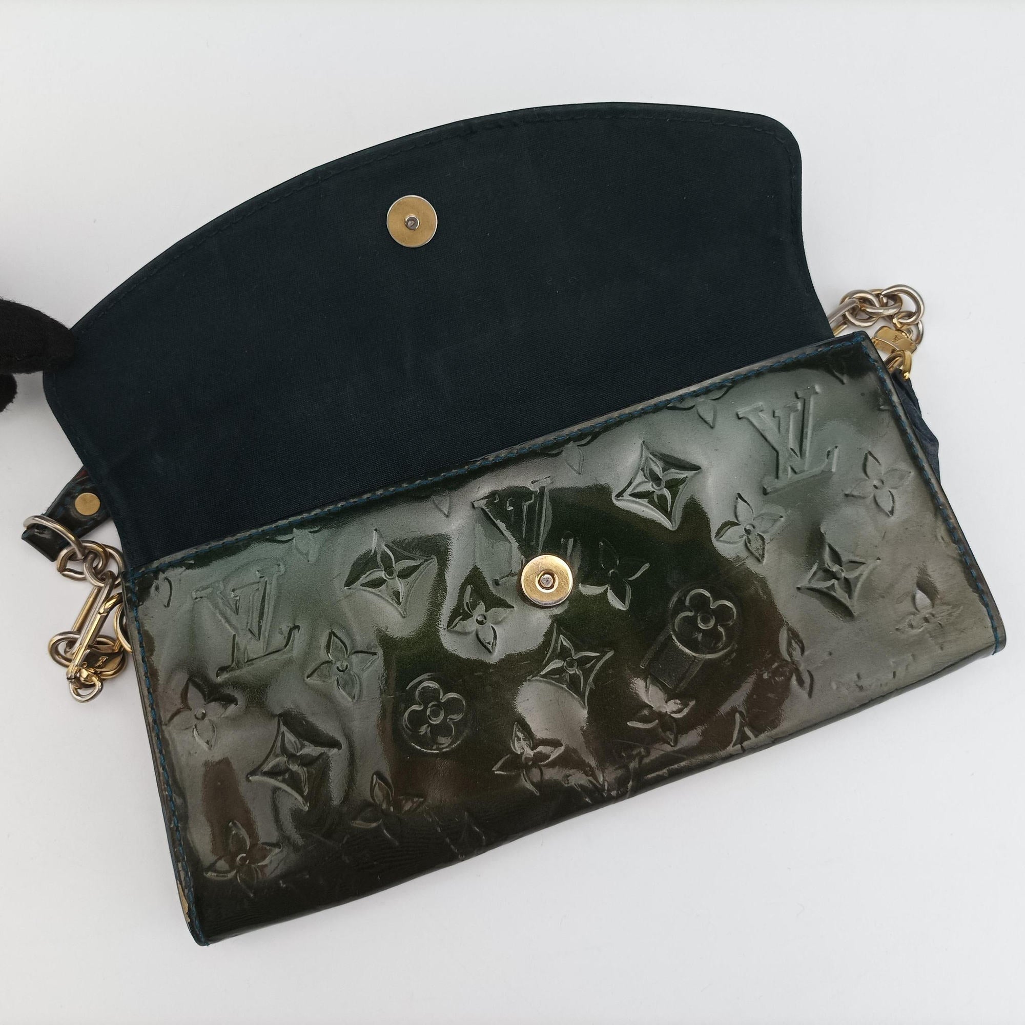 Secondhand Louis Vuitton Sunset Boulevard Green Vernis M93542 handbag | stylenewstar