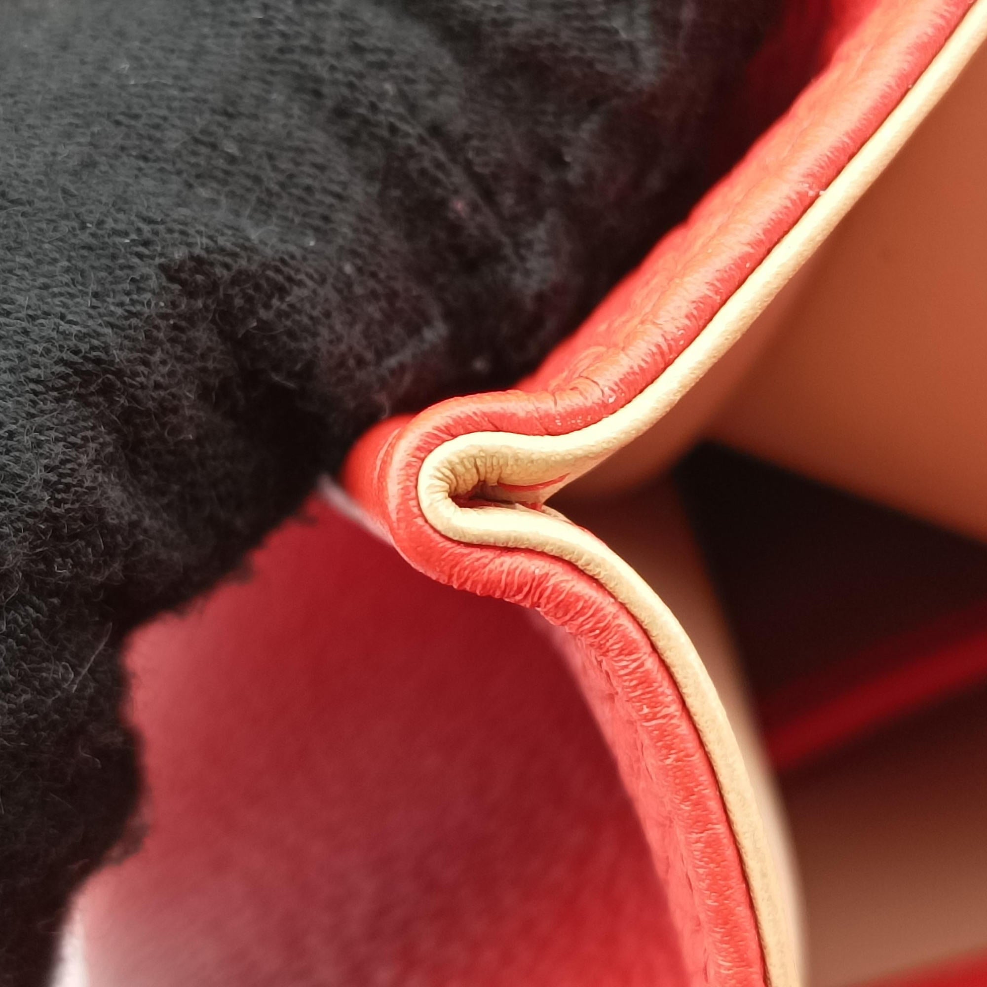 Pre-owned Delvaux Brillon MM Orange leather  shoulderbag | stylenewstar