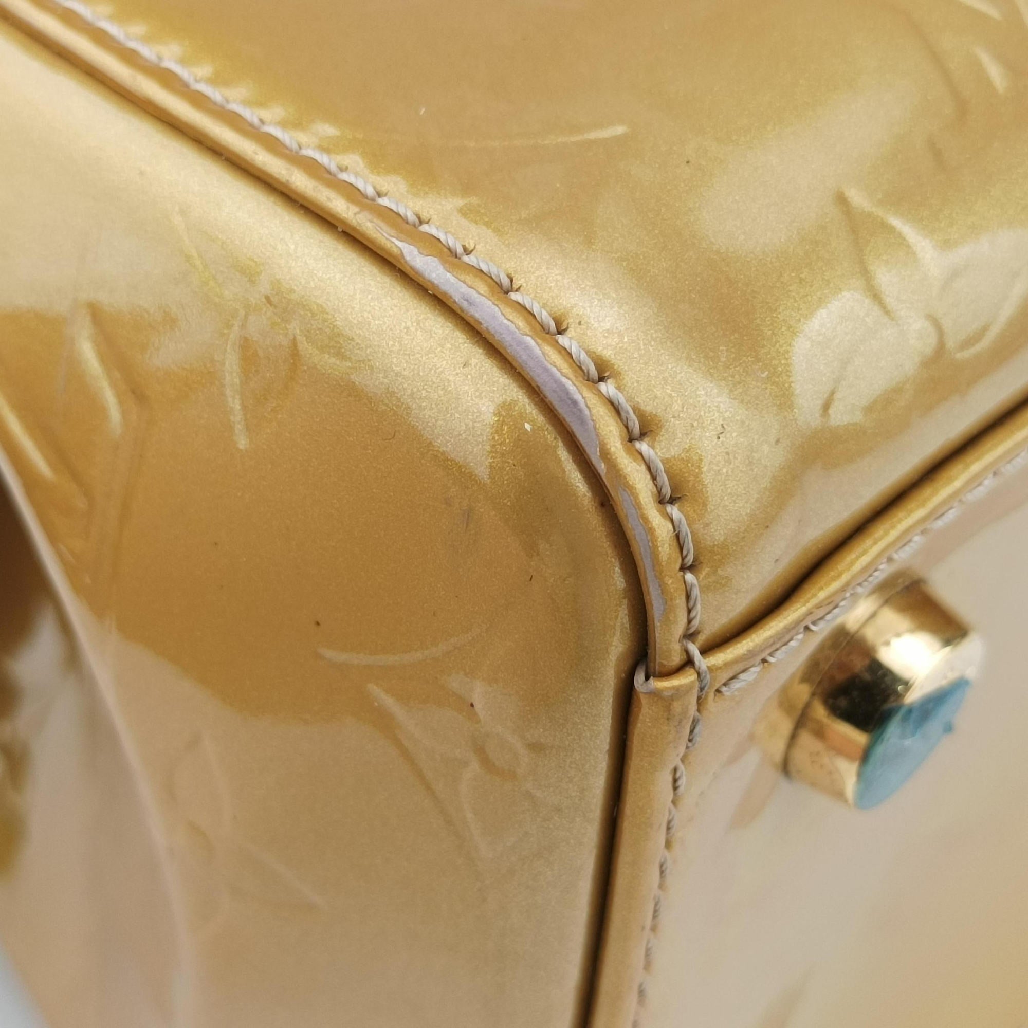 Vintage Louis Vuitton Brea MM Beige Poodle Vernis M91755 shoulderbag | stylenewstar
