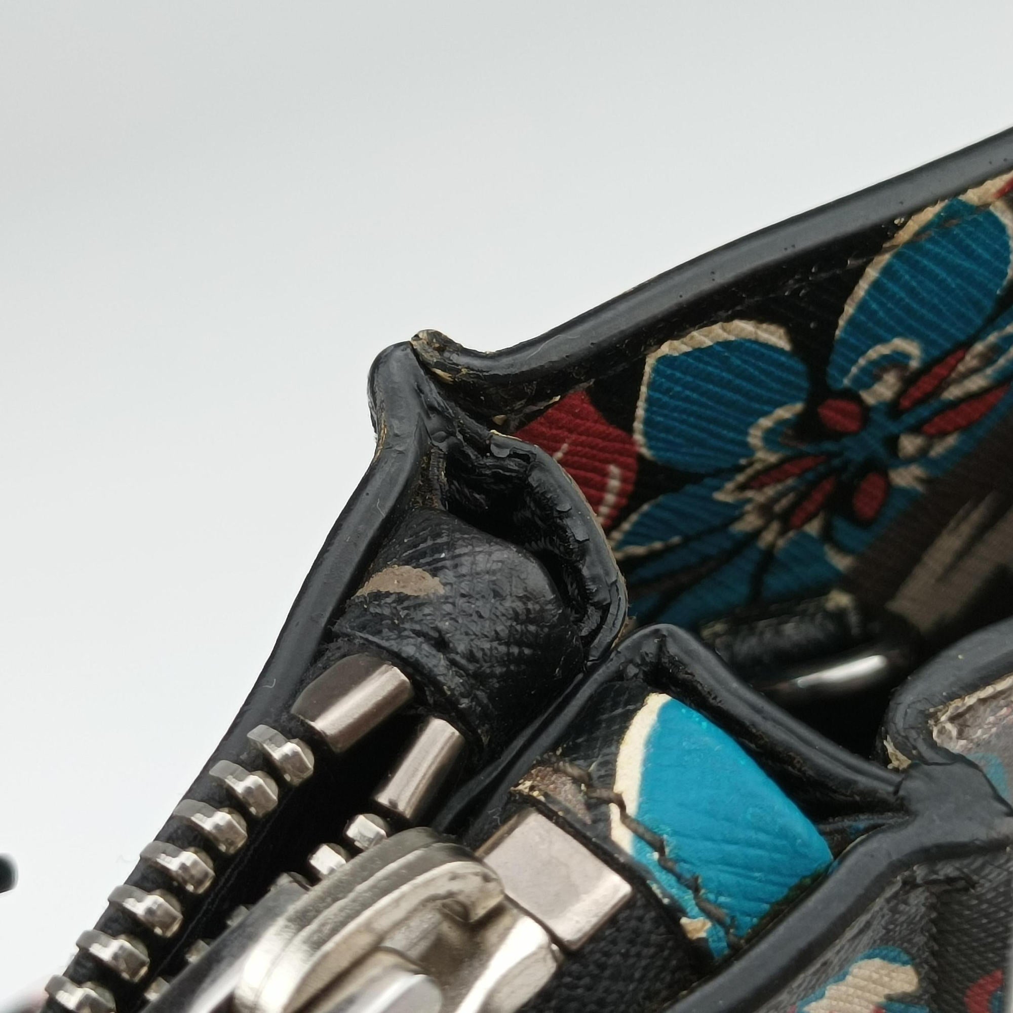 Pre-owned Prada Galleria Floral Print Multicolour SAFFIANO Leather BN2274 shoulderbag | stylenewstar