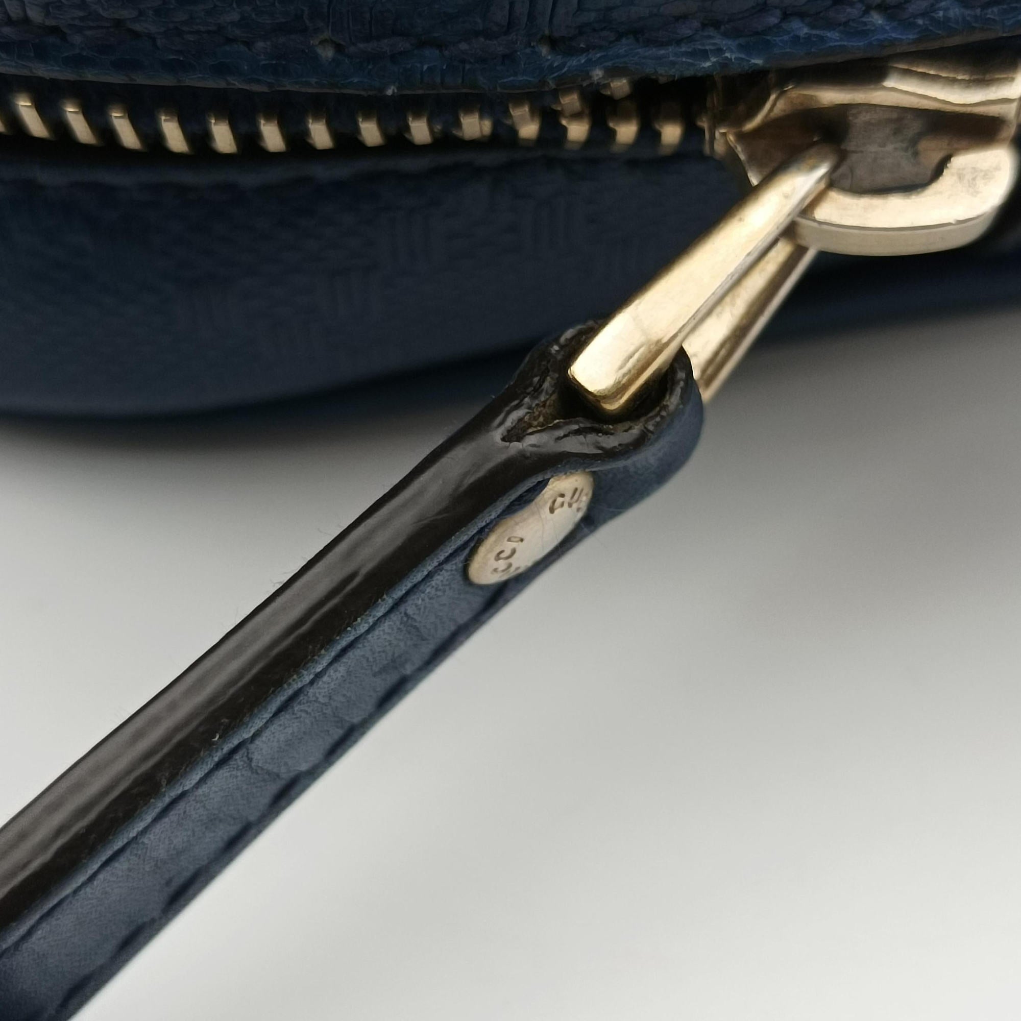 Pre-owned Gucci Diamante Navy Leather 344357 shoulderbag | stylenewstar