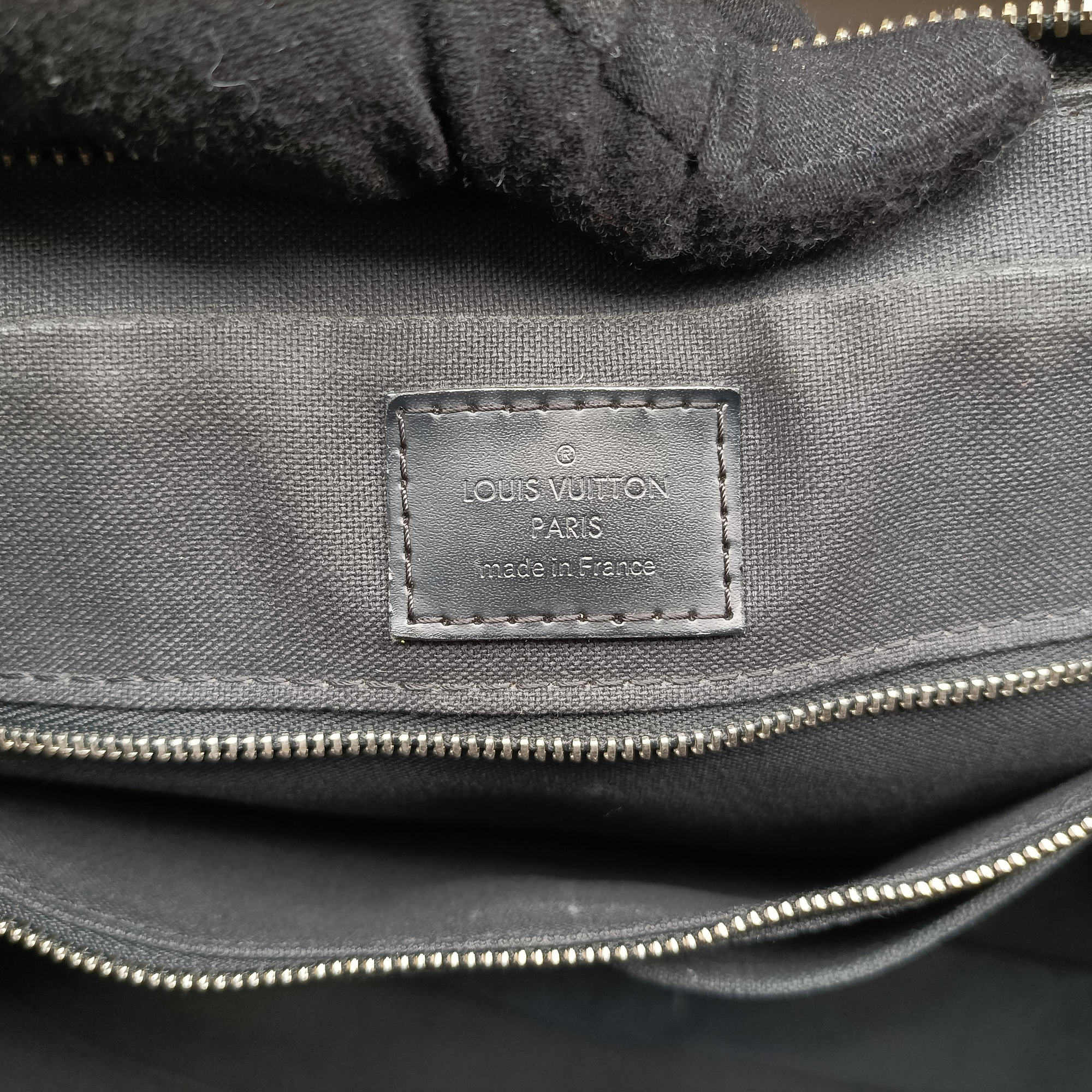 Pre-owned Louis Vuitton Porte Documents Voyage Noir Damier Graphite N41125 handbag | stylenewstar