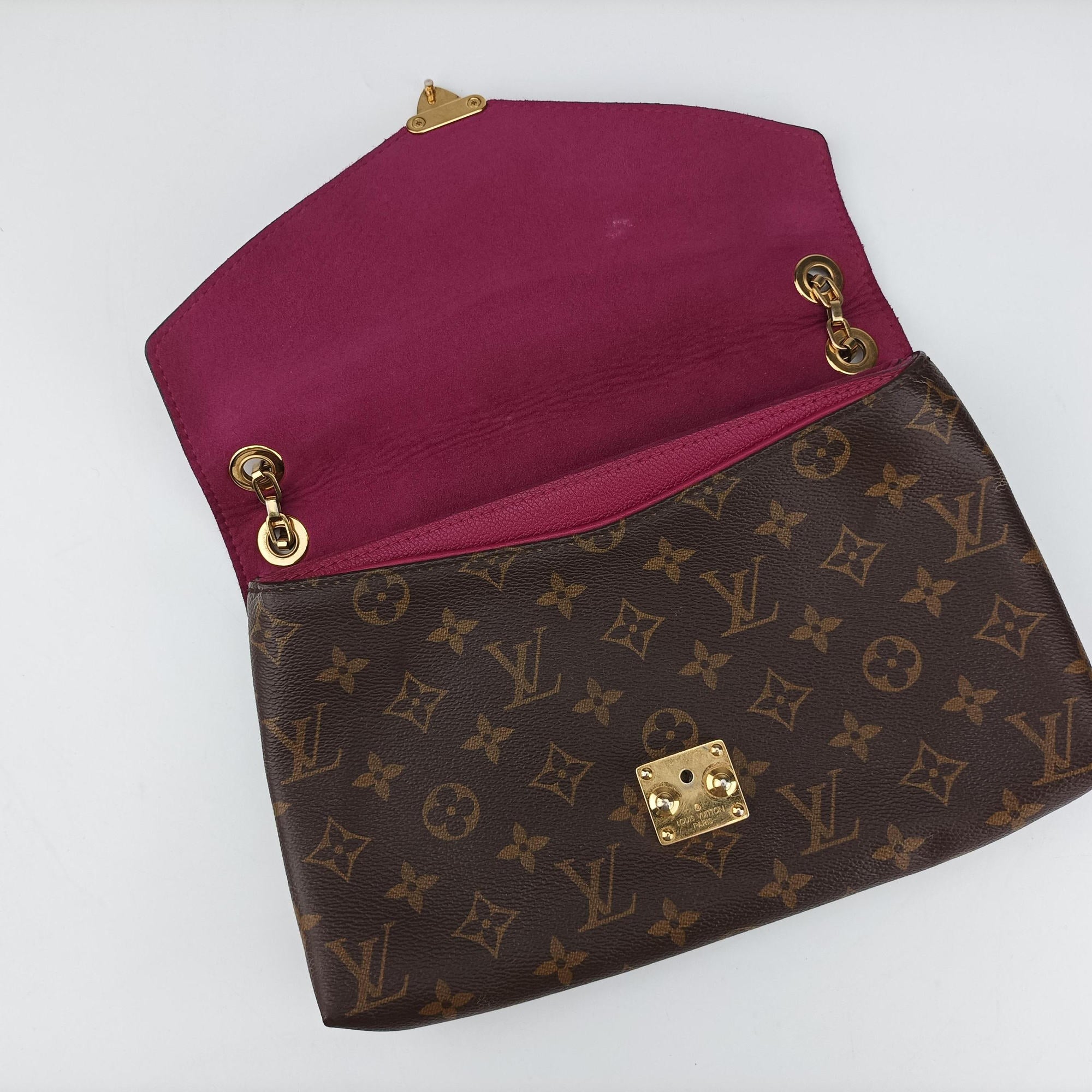 Pre-owned Louis Vuitton PALLAS chain brown×Aurore Monogram Canvas×calf leather M41200 shoulderbag | stylenewstar