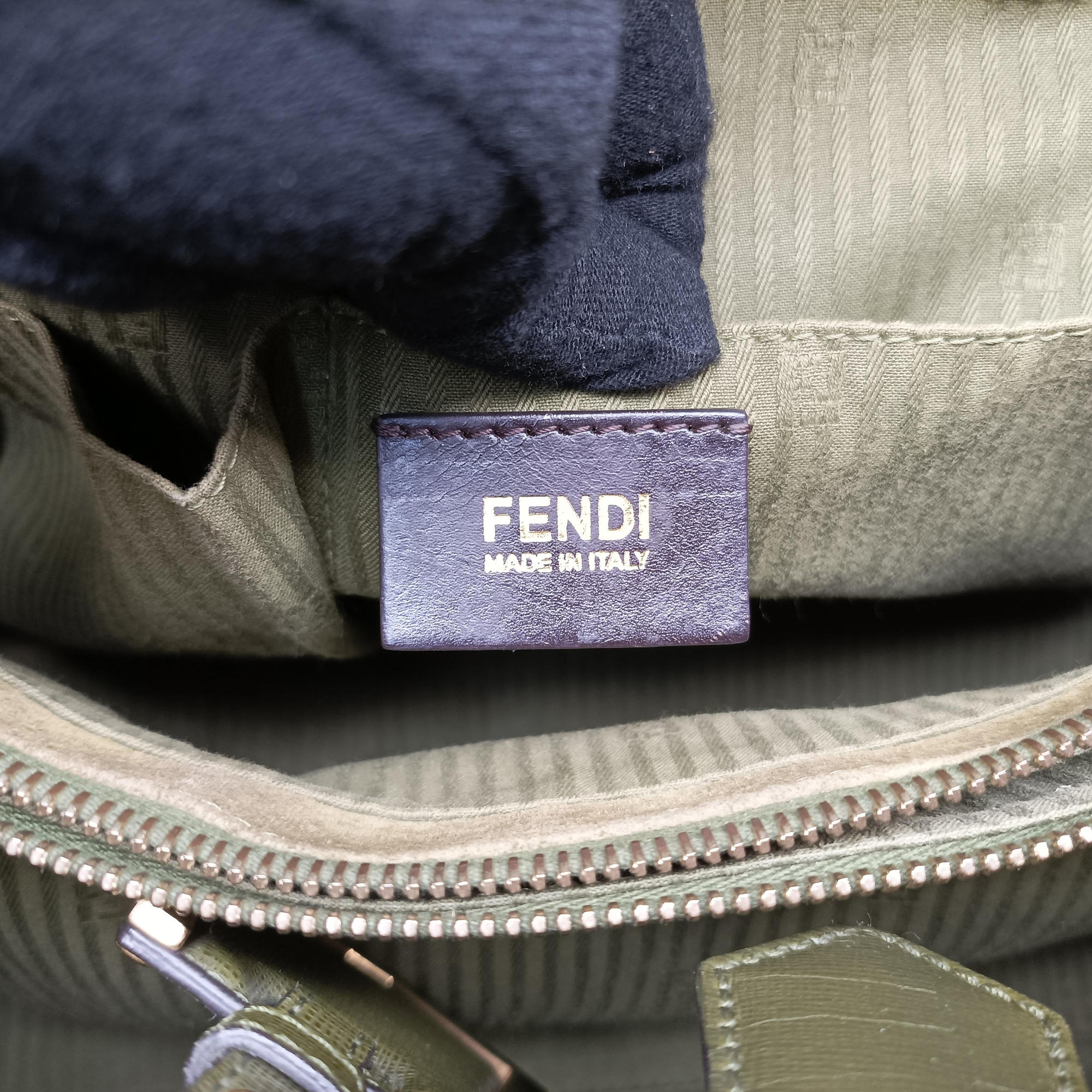 Vintage Fendi Petite 2 JOURS Green Leather 8BH250 shoulderbag | stylenewstar