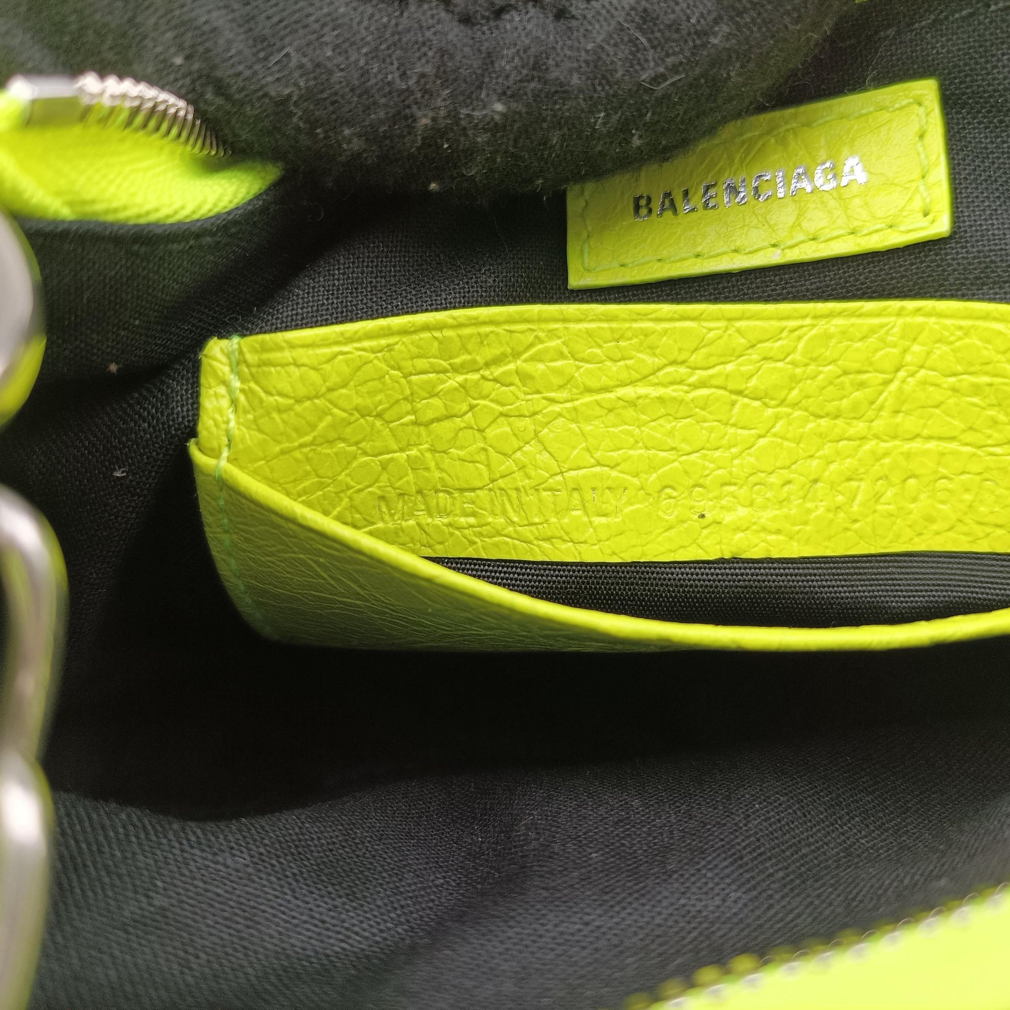 Vintage Balenciaga Le Cagole Green lambskin  handbag | stylenewstar