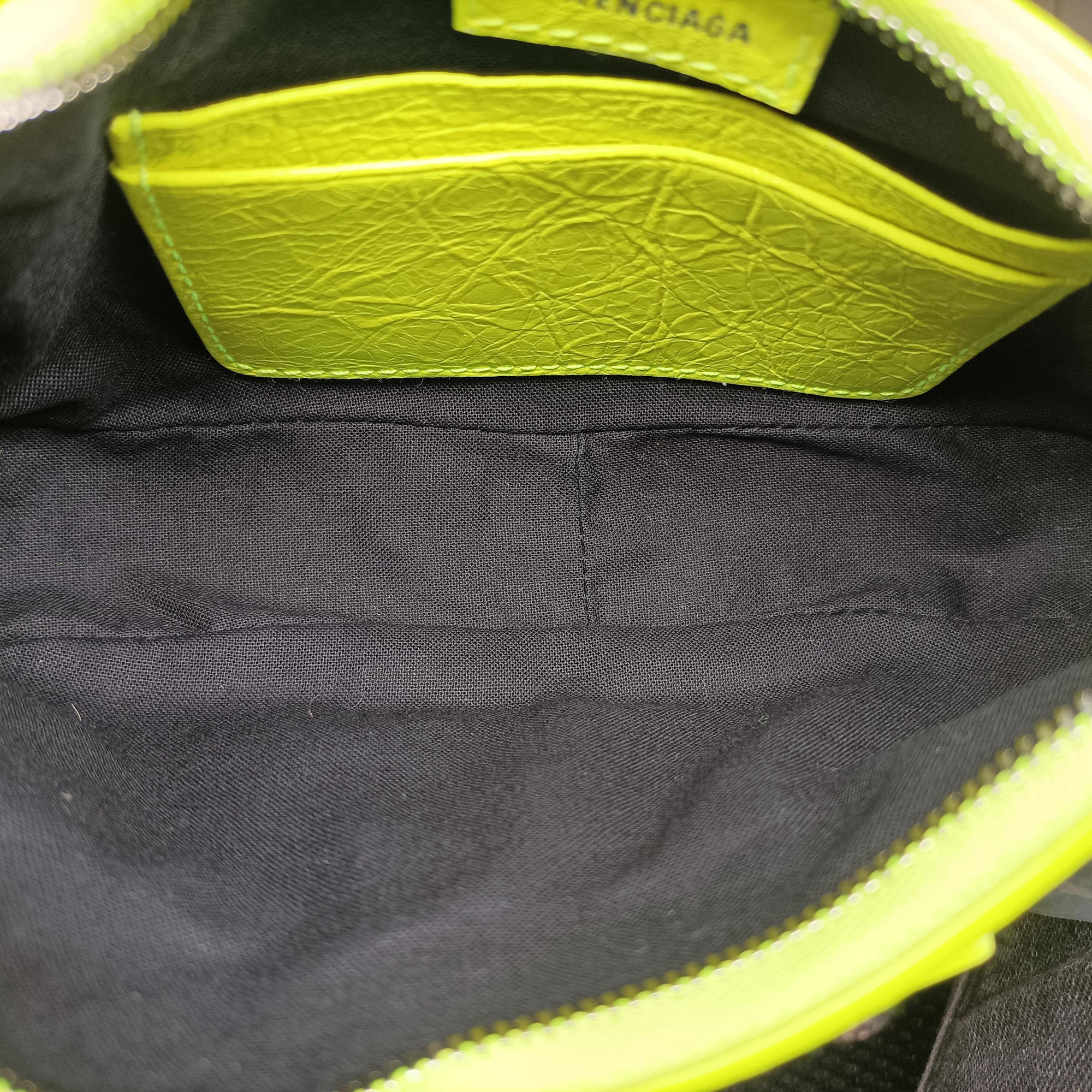 Vintage Balenciaga Le Cagole Green lambskin  handbag | stylenewstar