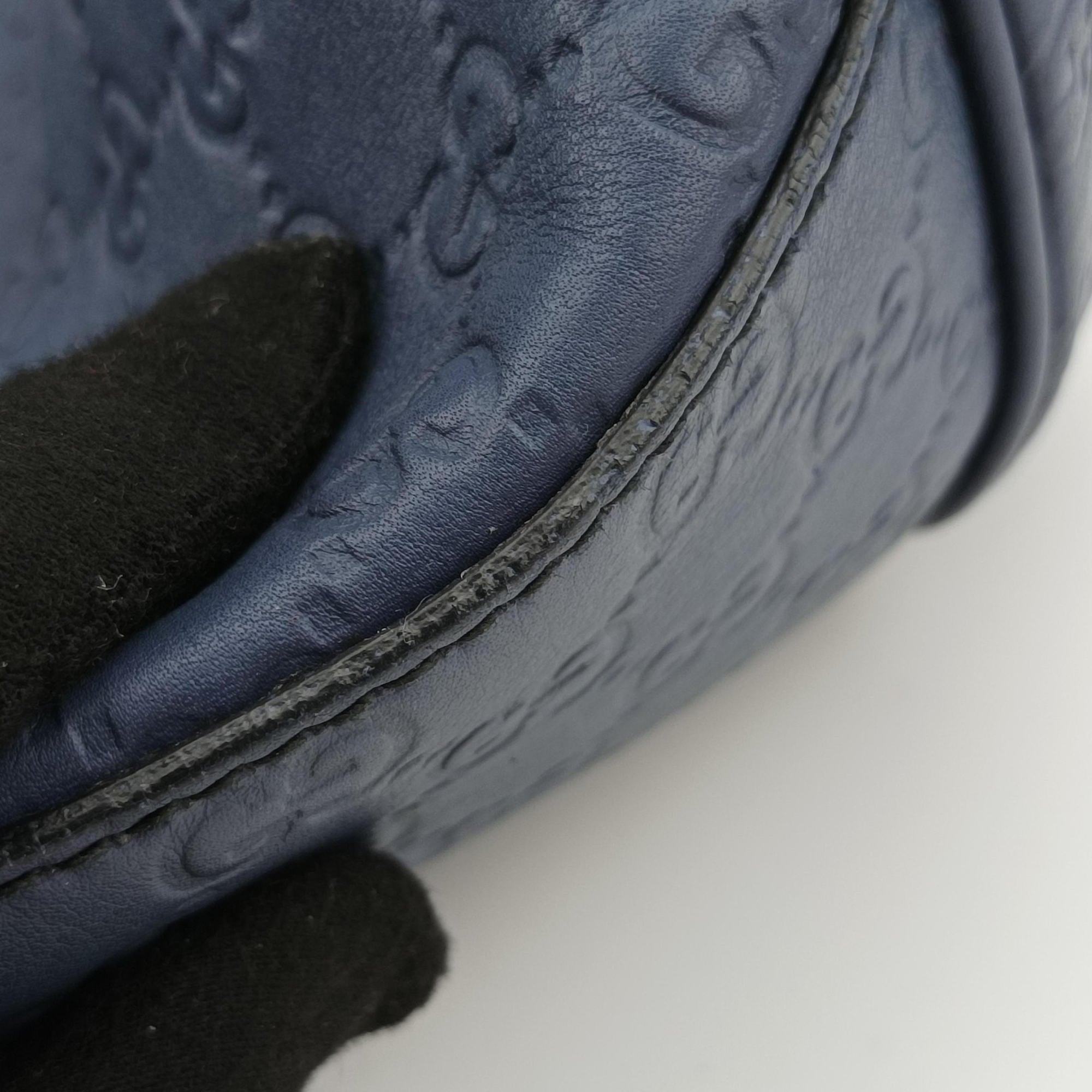 Pre-owned Gucci Emily Blue Leather 336757 shoulderbag | stylenewstar