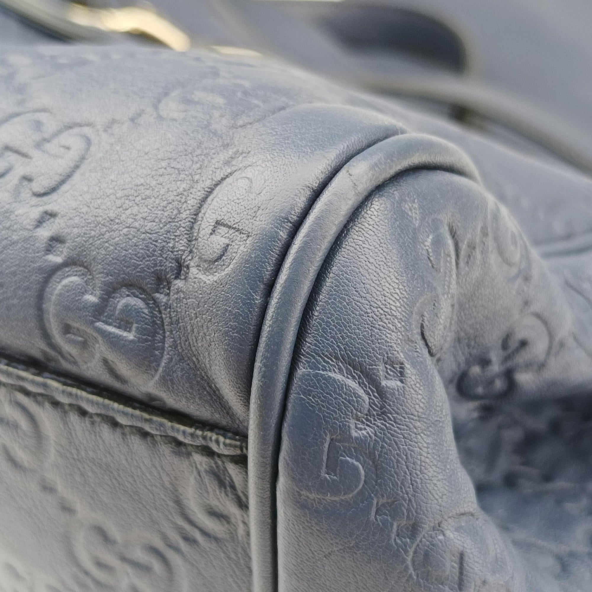 Pre-owned Gucci Emily Blue Leather 336757 shoulderbag | stylenewstar