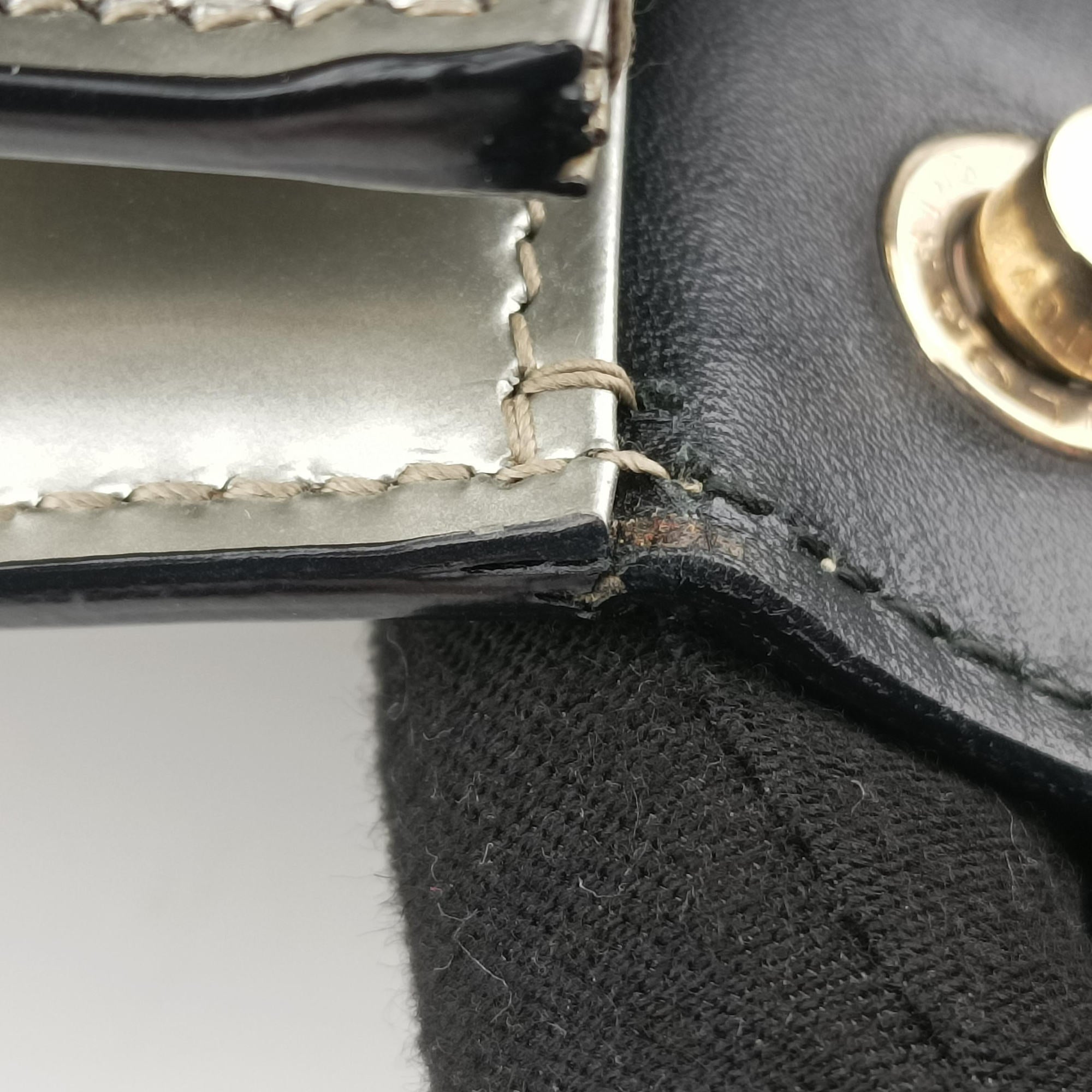 Vintage Bvlgari SERPENTI FOREVER Silver Enamel  shoulderbag | stylenewstar