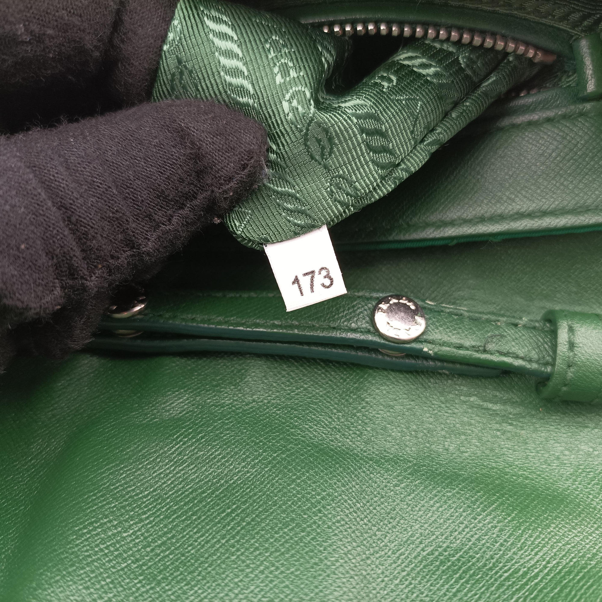Pre-owned Prada Tessuto Nylon Quilted Impuntu Flap Green nylon  shoulderbag | stylenewstar