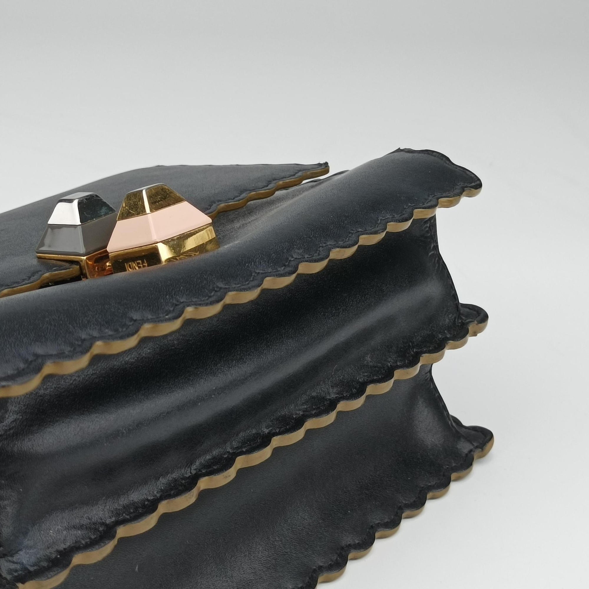 Secondhand Fendi studded Kan I Black Leather 8M0381 shoulderbag | stylenewstar