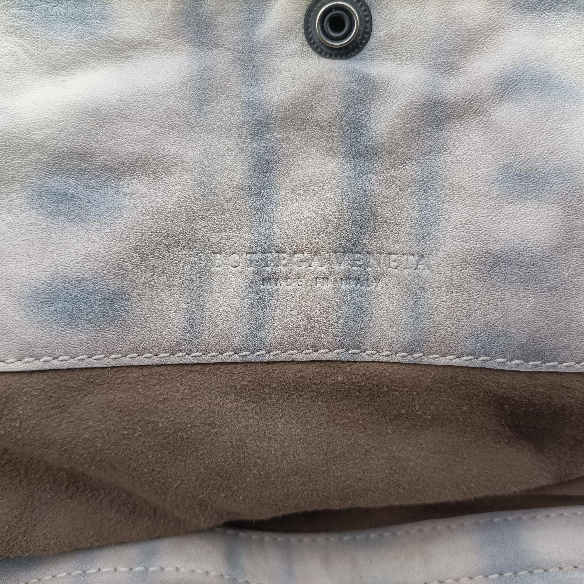 Secondhand Bottega Veneta Intrecciato grayxwhite lambskin  shoulderbag | stylenewstar