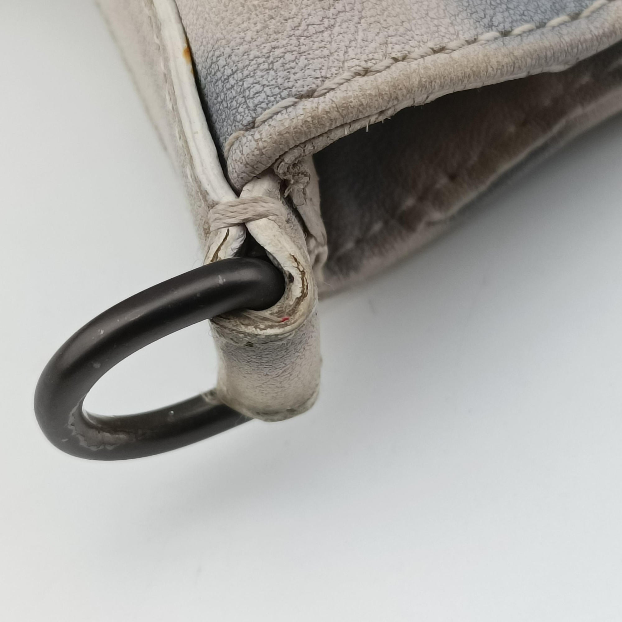 Secondhand Bottega Veneta Intrecciato grayxwhite lambskin  shoulderbag | stylenewstar