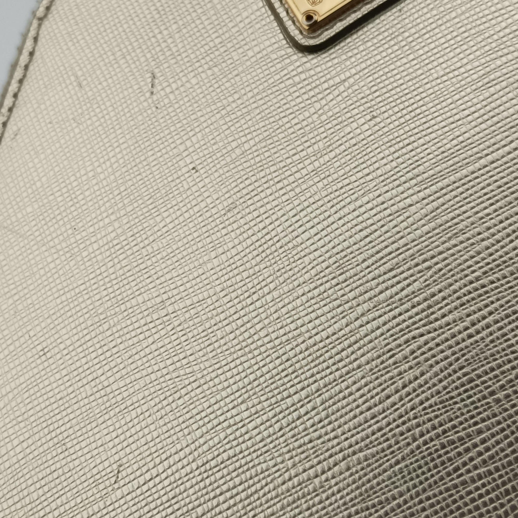 Secondhand Prada Triangle logo Golden Saffiano Leather 1DH030 shoulderbag | stylenewstar