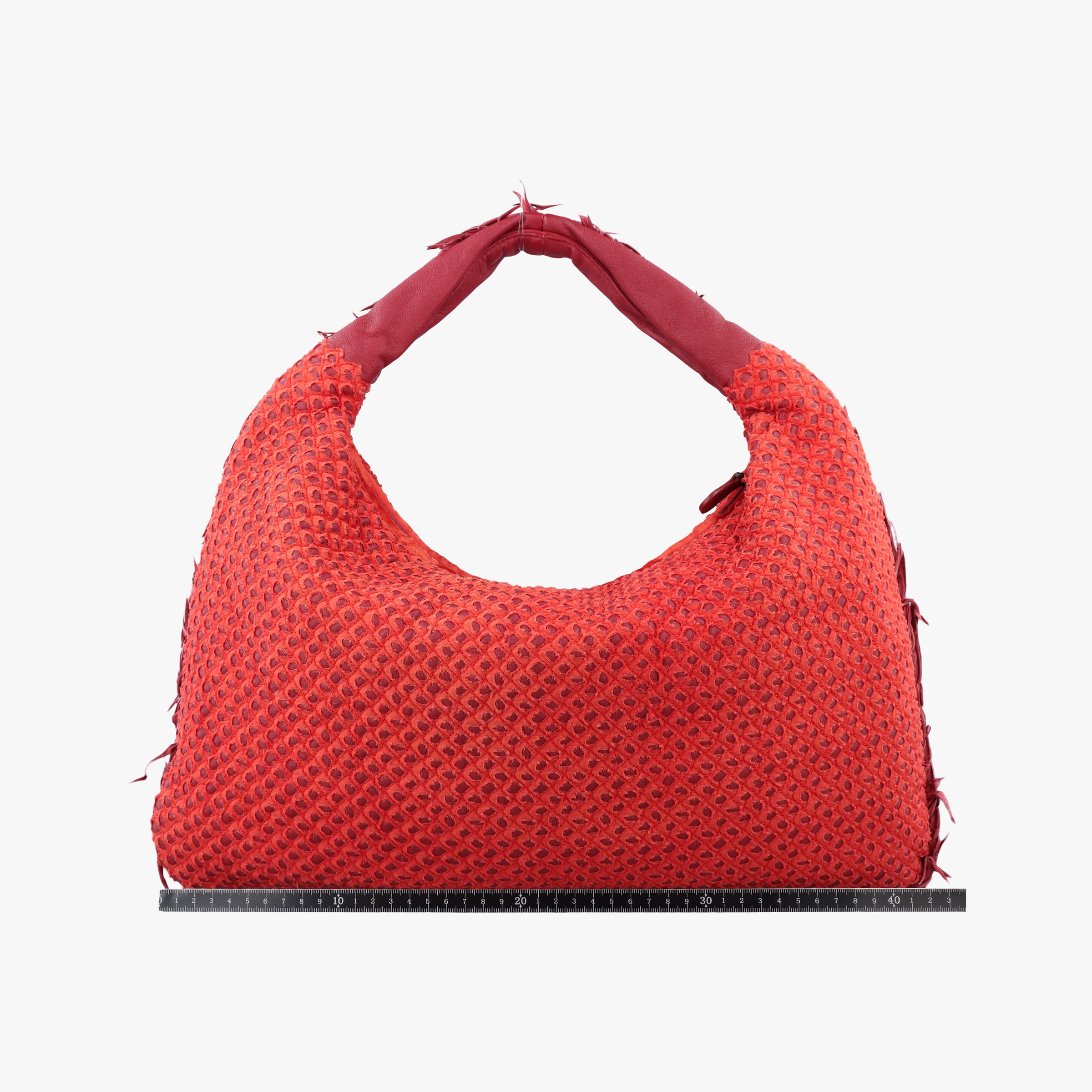 Pre-owned Bottega Veneta Ponza  Belly Veneta Cardinal Red Leather × Silk 226343 handbag | stylenewstar