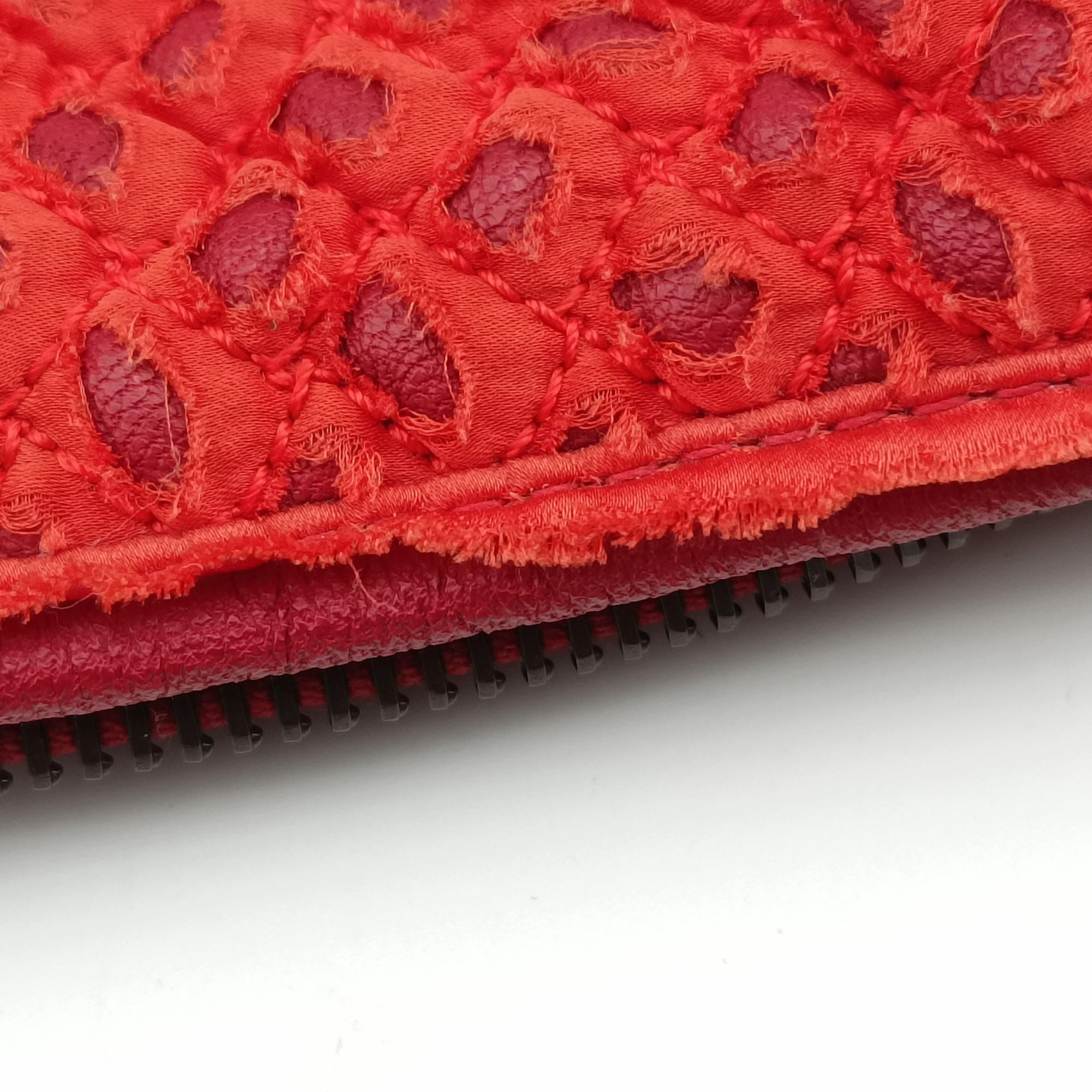 Pre-owned Bottega Veneta Ponza  Belly Veneta Cardinal Red Leather × Silk 226343 handbag | stylenewstar