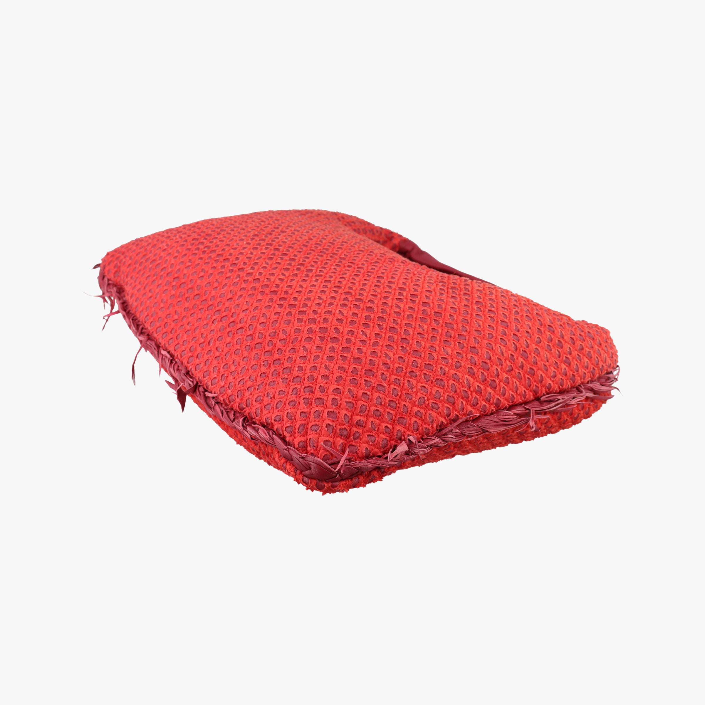Pre-owned Bottega Veneta Ponza  Belly Veneta Cardinal Red Leather × Silk 226343 handbag | stylenewstar